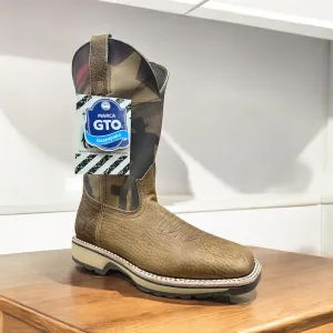 200 Broadway Laton Vaquero