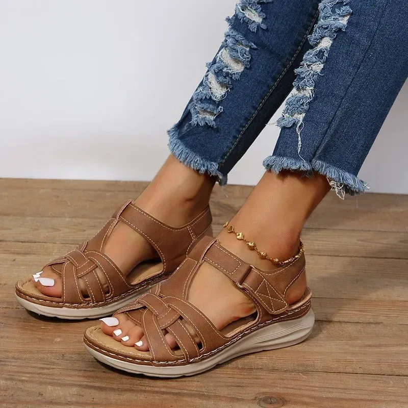Aída® | Fashionable Leather Sandals For Women