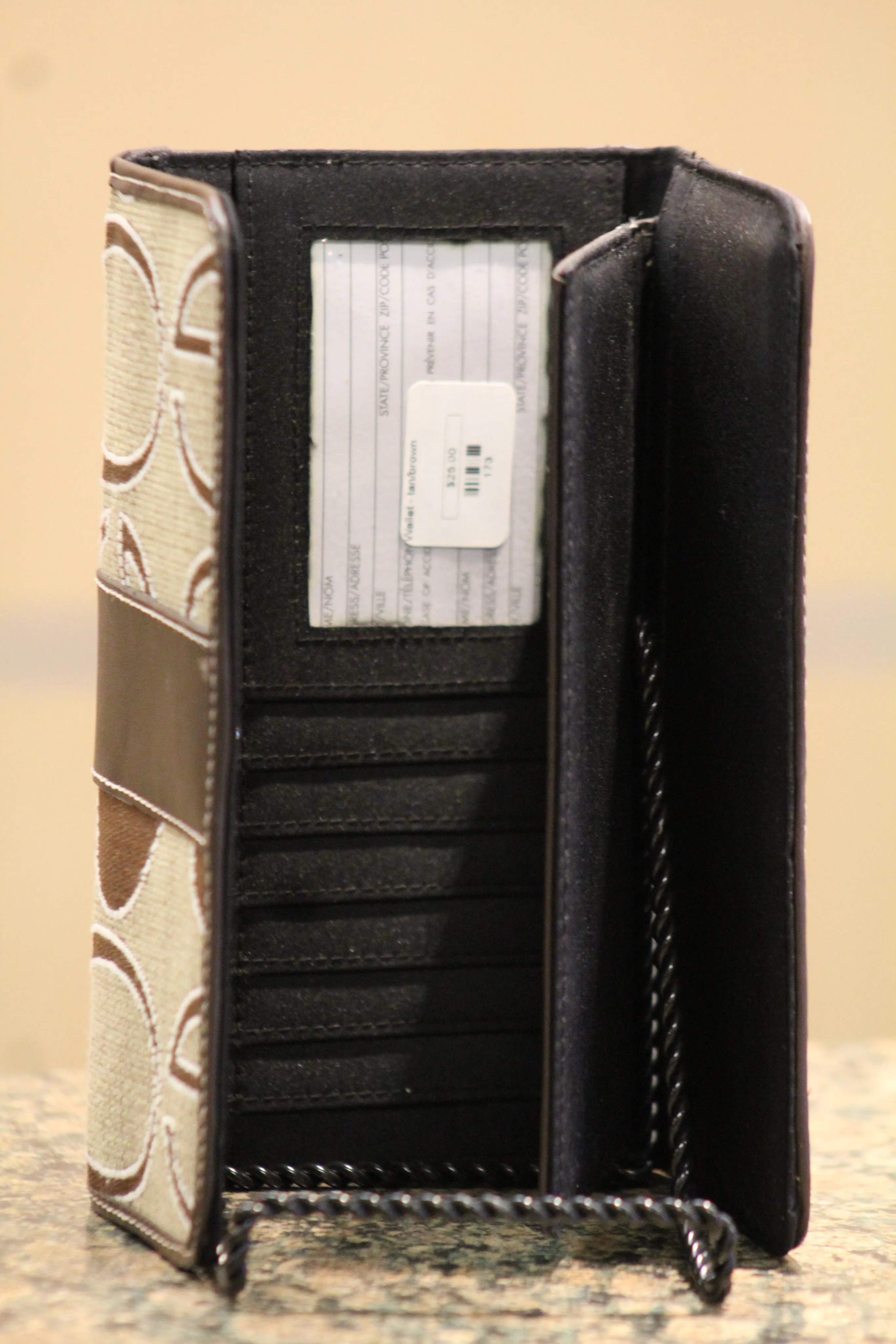 ADO | Trifold Wallet Brown