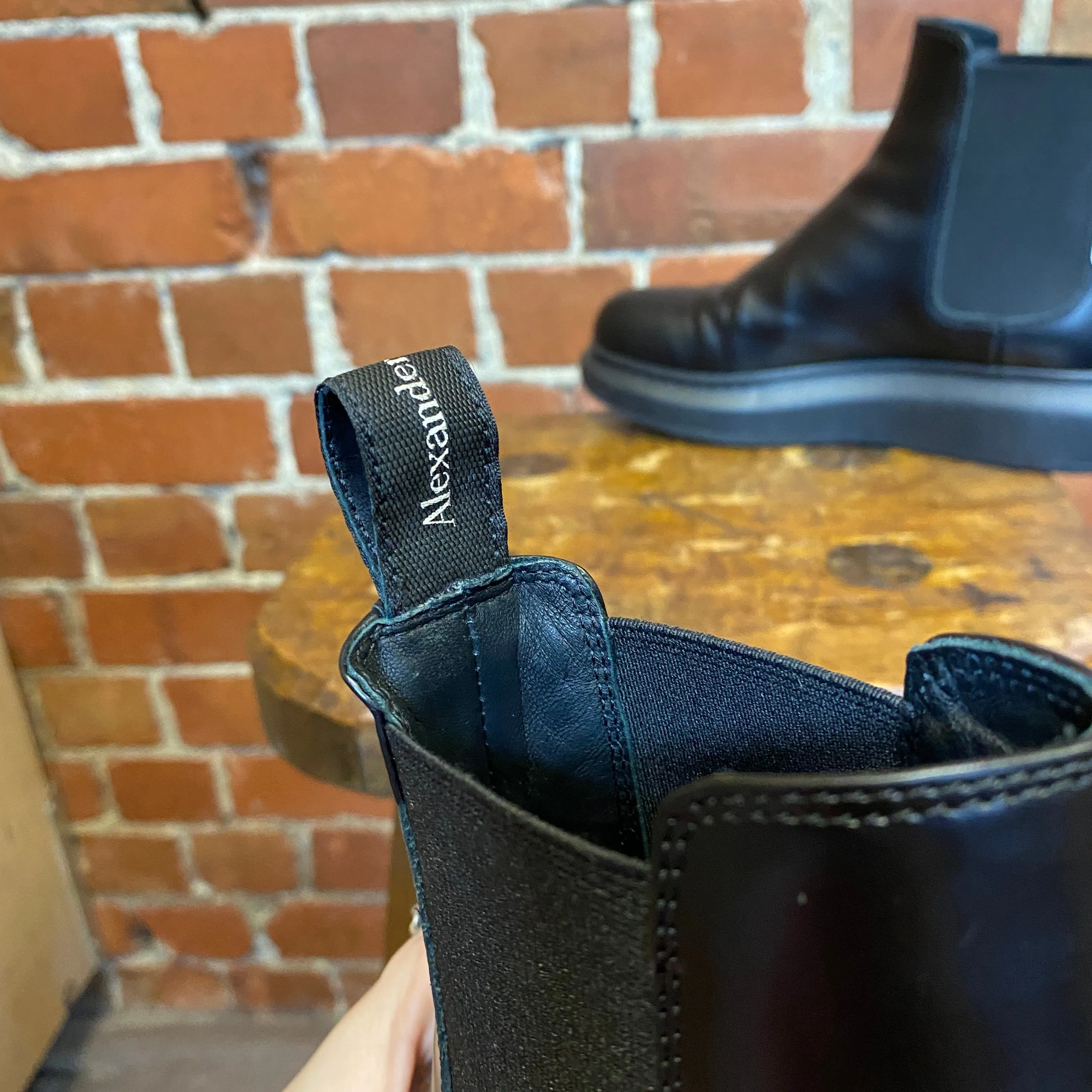 ALEXANDER MCQUEEN leather boots