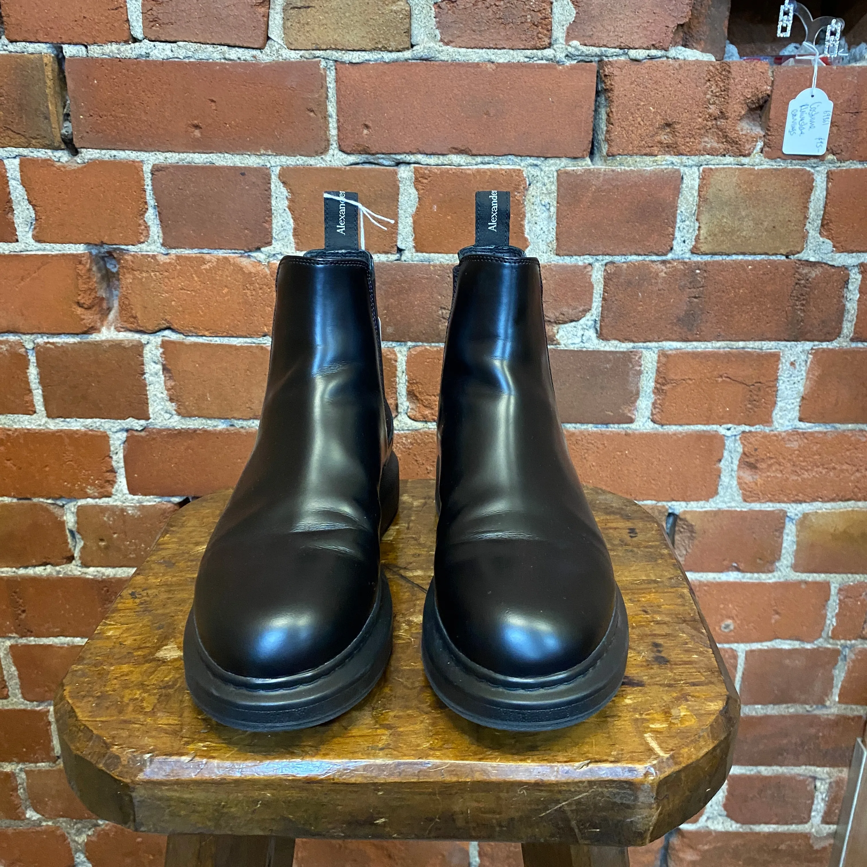 ALEXANDER MCQUEEN leather boots
