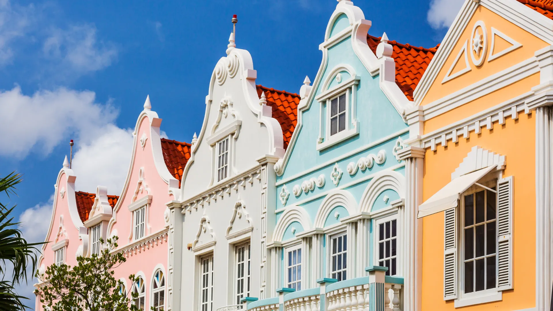 Aruba Adventures - Sun, Sand, and Caribbean Bliss Await: A Comprehensive 10-Day Guide