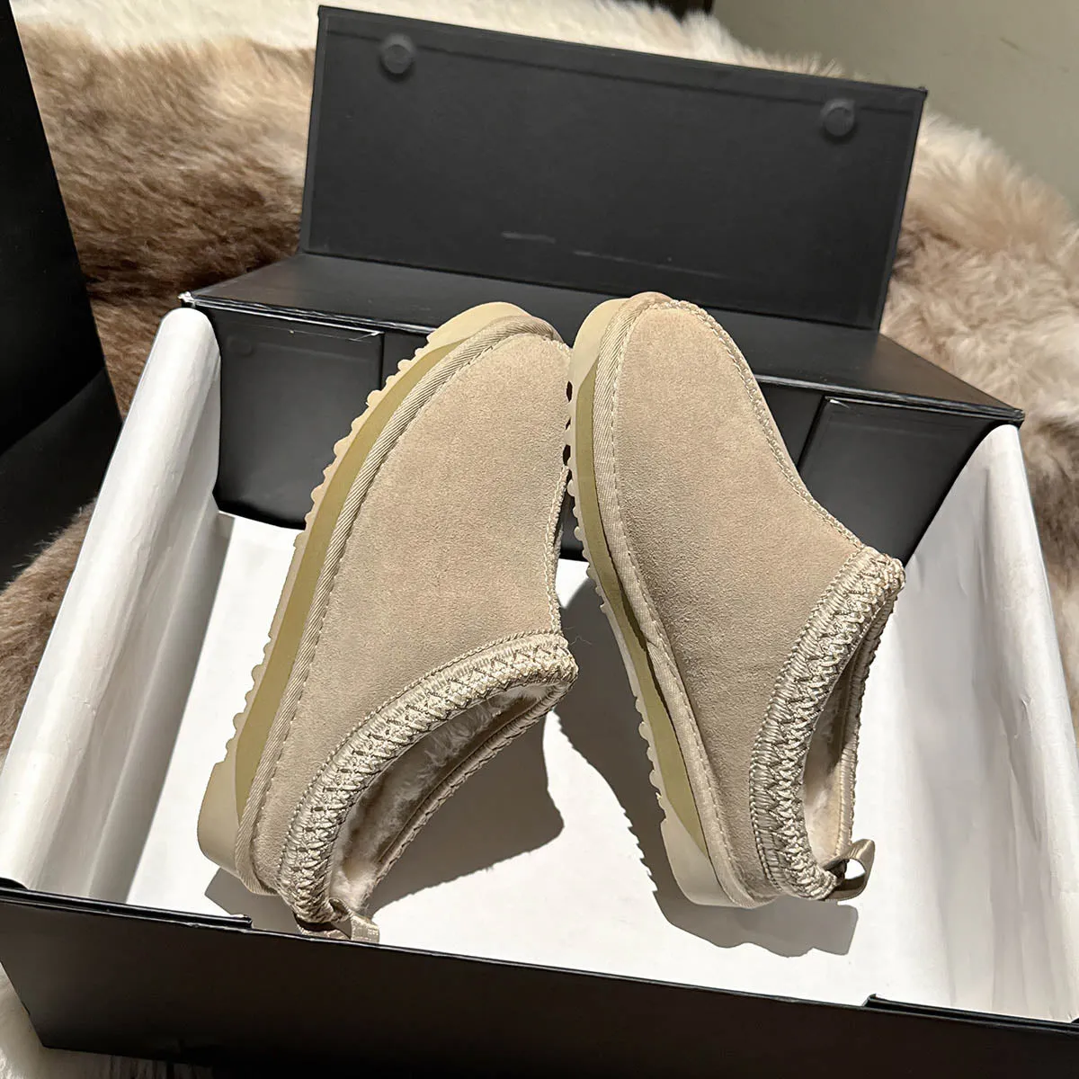 BOHEMIAN BACKLESS SLIPPERS 5885