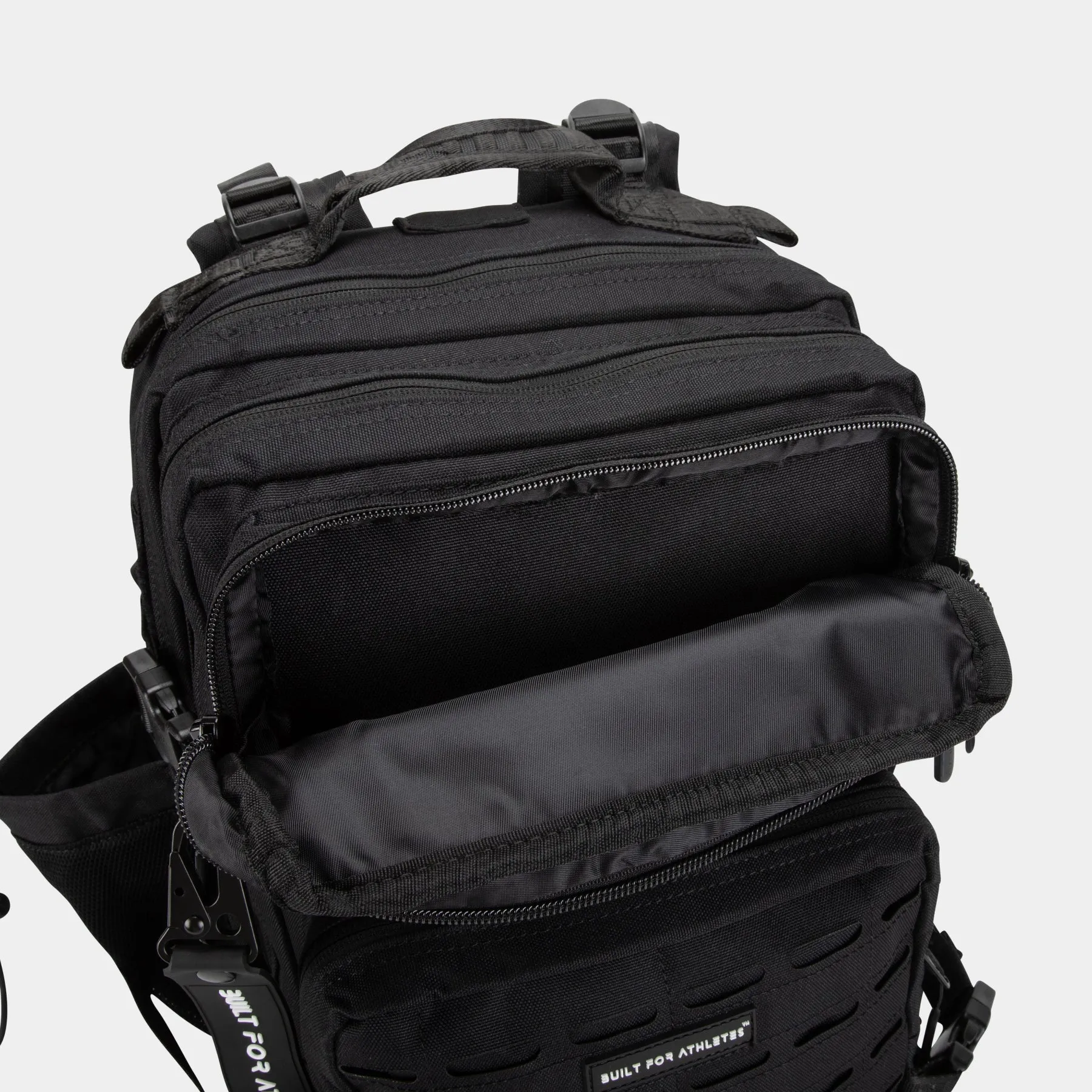 BUILT FOR ATHLETES - 25L HERO 2.0 BACKPACK - BLACK