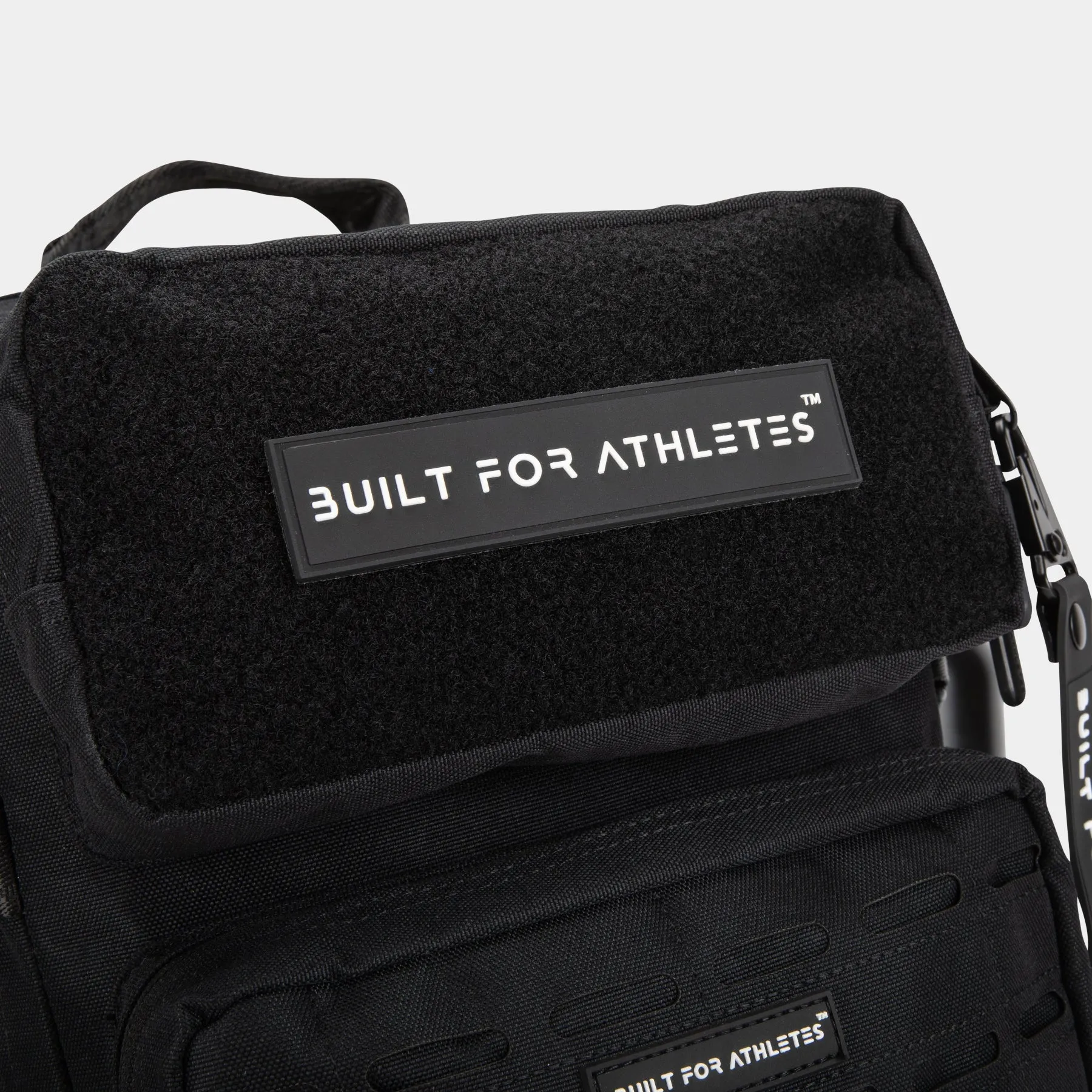 BUILT FOR ATHLETES - 25L HERO 2.0 BACKPACK - BLACK