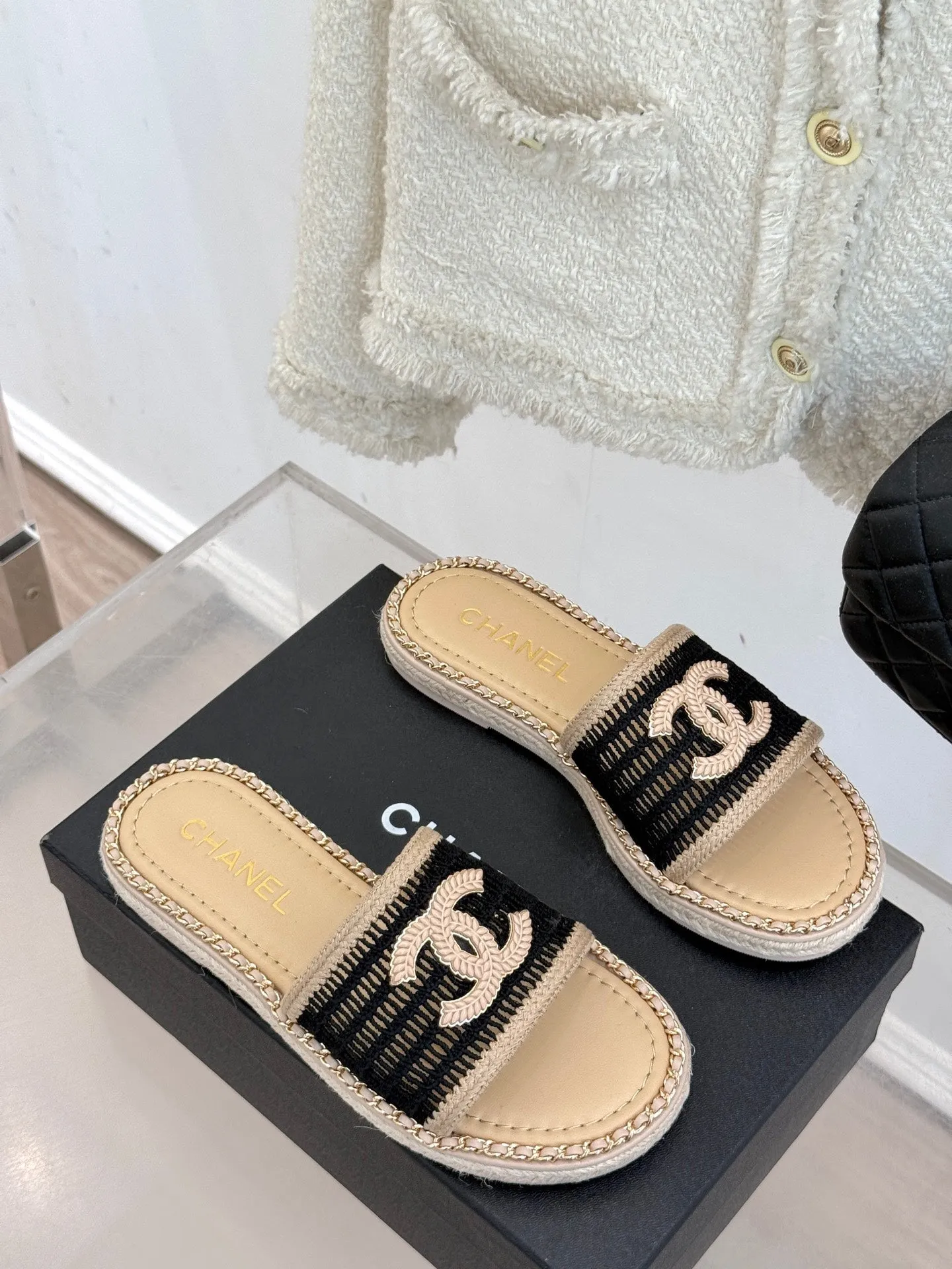 CC Mesh Hollow Chain Double C Thick-Soled Slippers 20mm Beige Black 265646