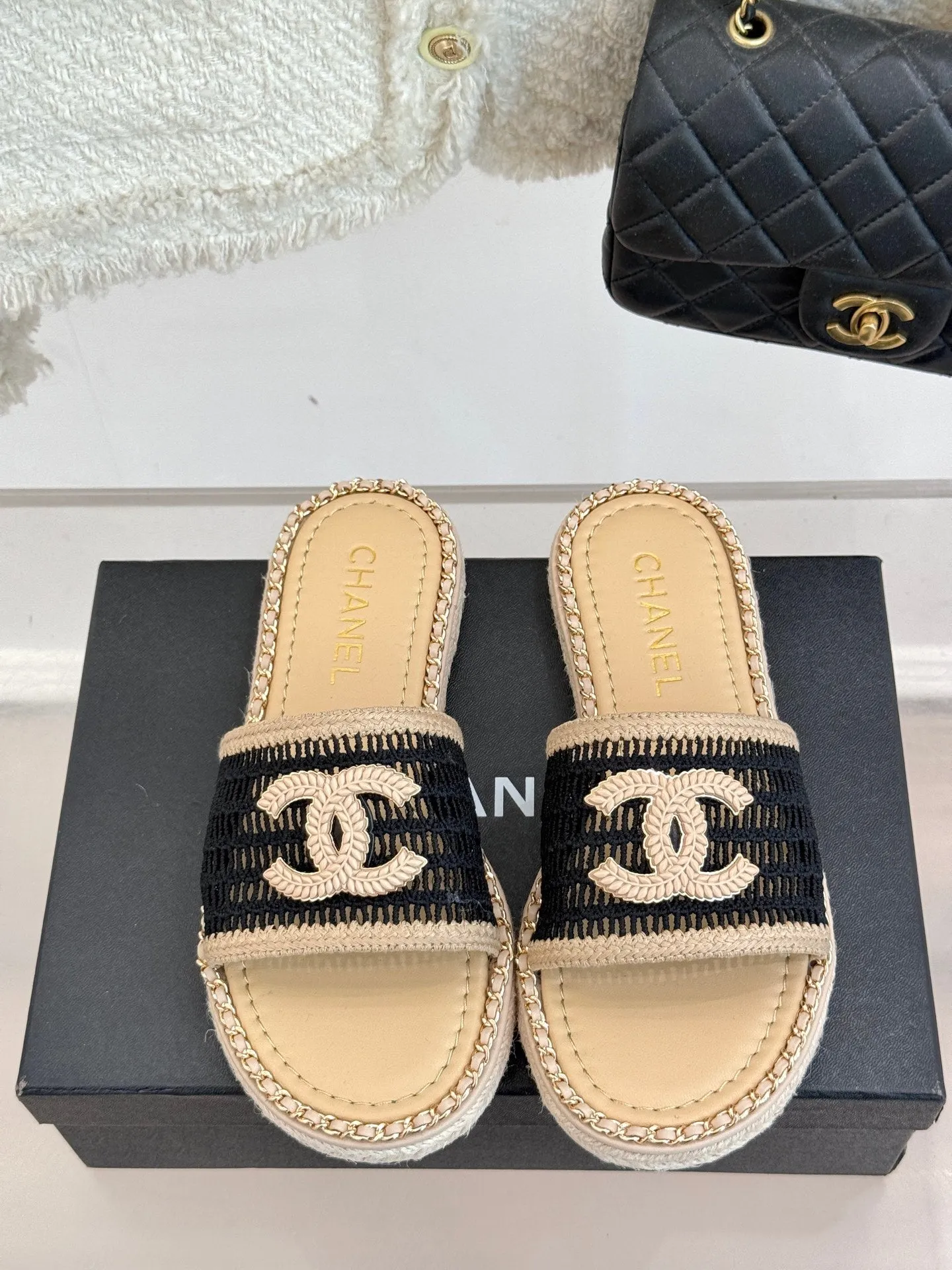 CC Mesh Hollow Chain Double C Thick-Soled Slippers 20mm Beige Black 265646