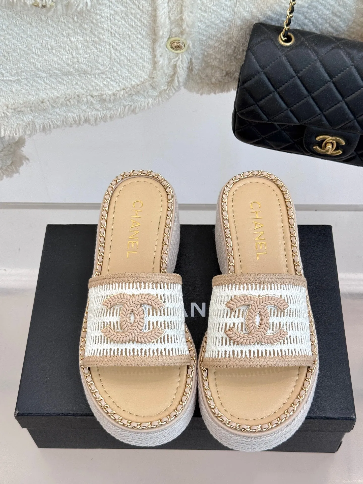 CC Mesh Hollow Chain Double C Thick-Soled Slippers 70mm Beige White 265648