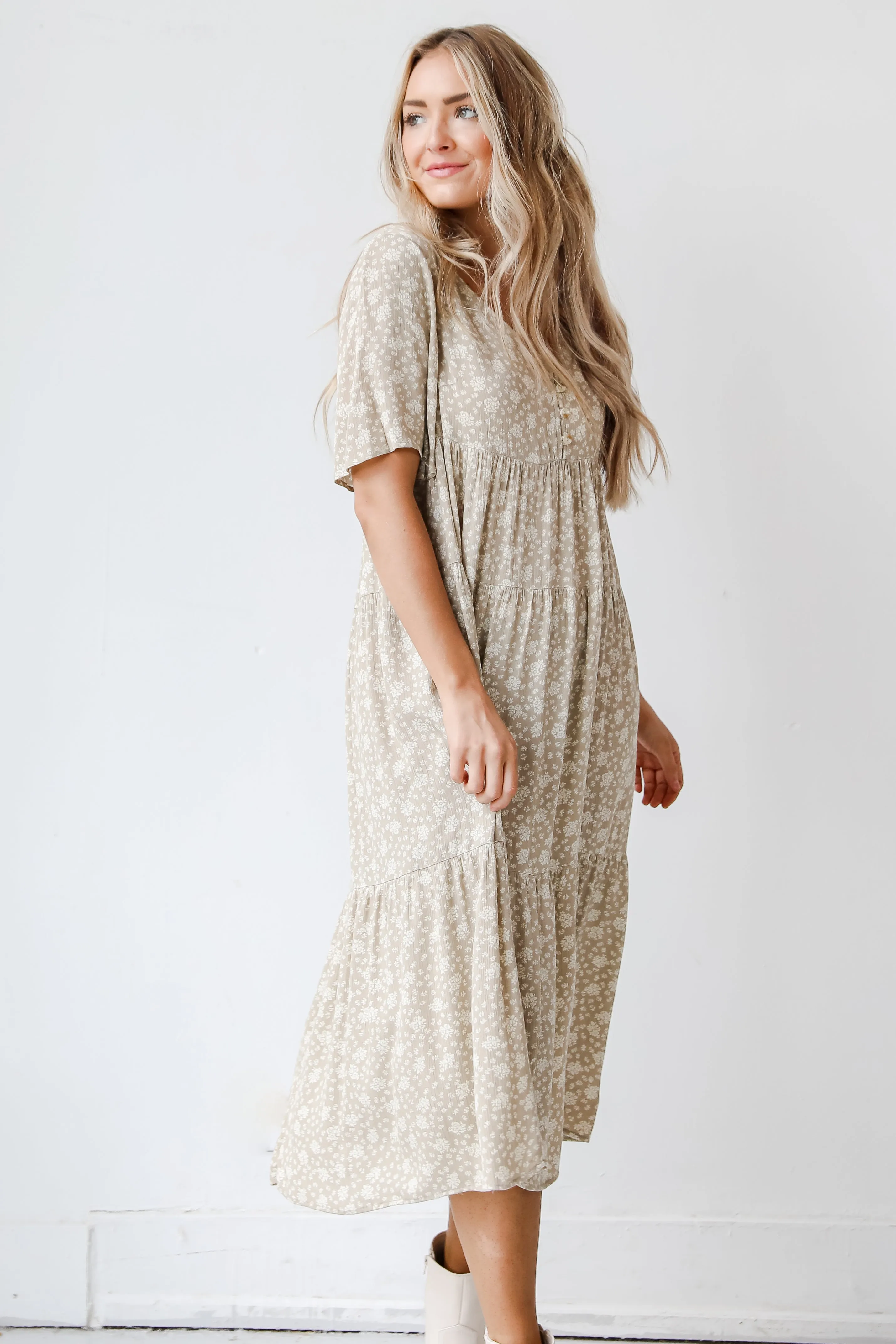 FINAL SALE - Certainly Sweet Floral Midi Dress