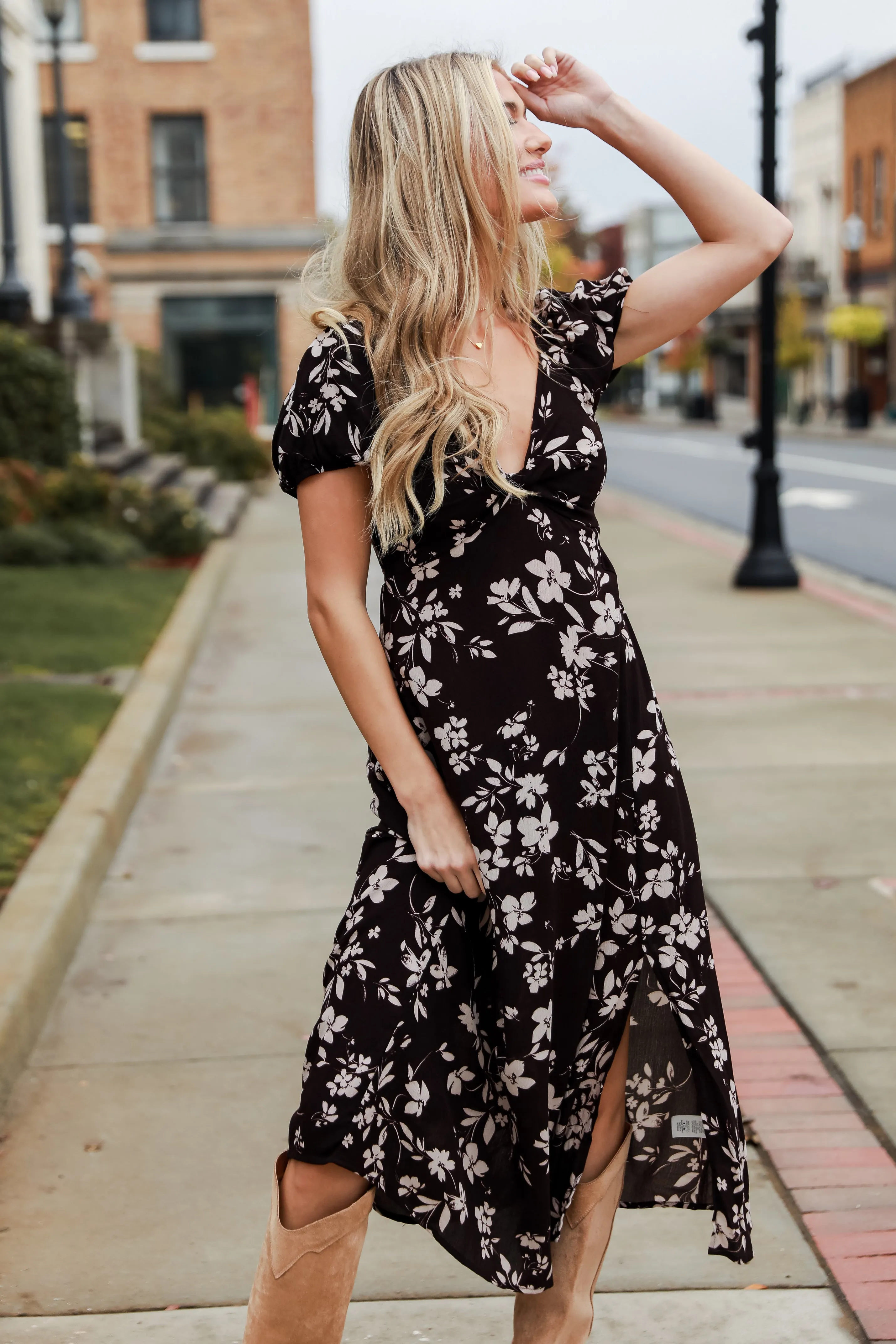 FINAL SALE - In A Fairytale Black Floral Midi Dress