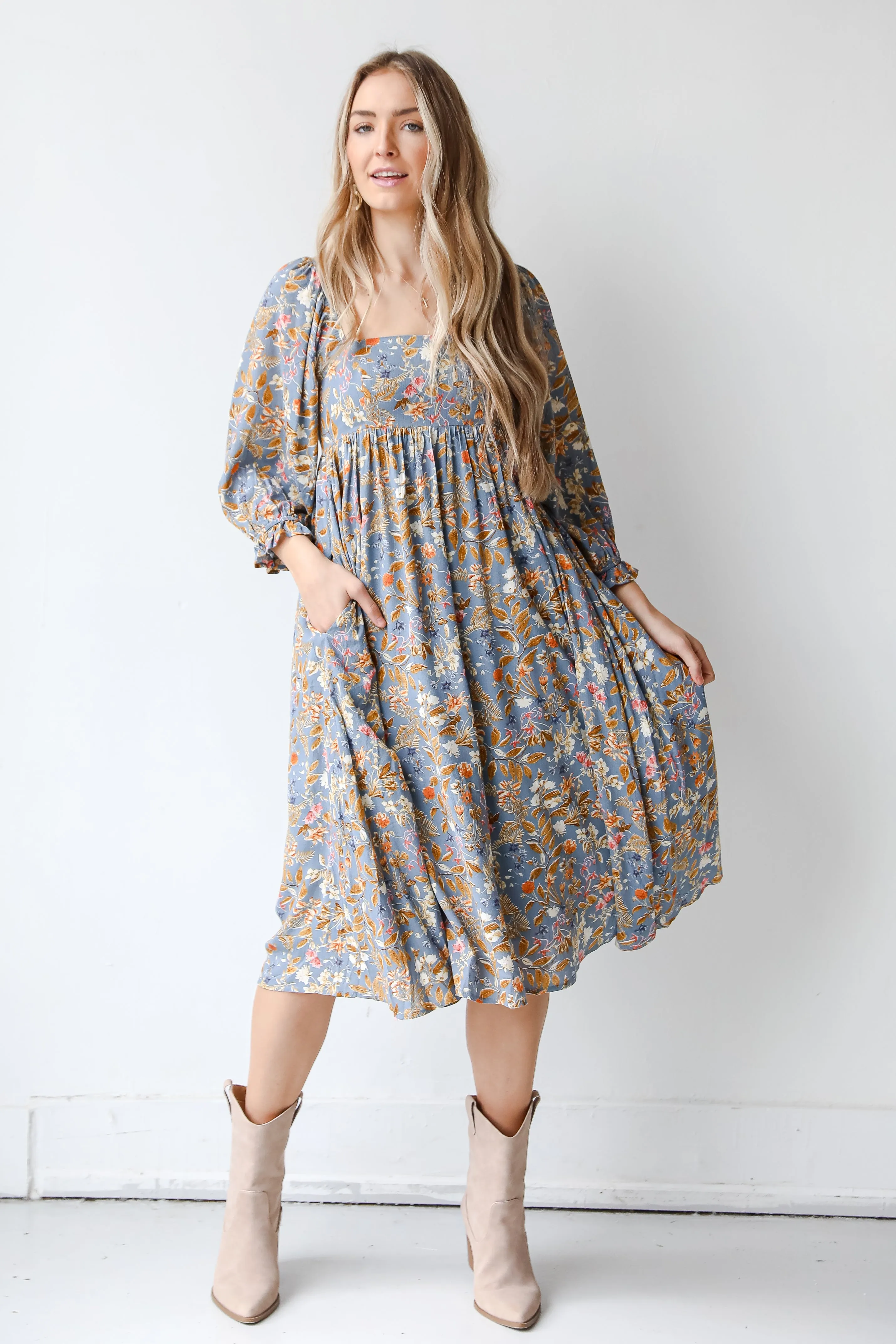 FINAL SALE - Spectacular Feelings Floral Midi Dress