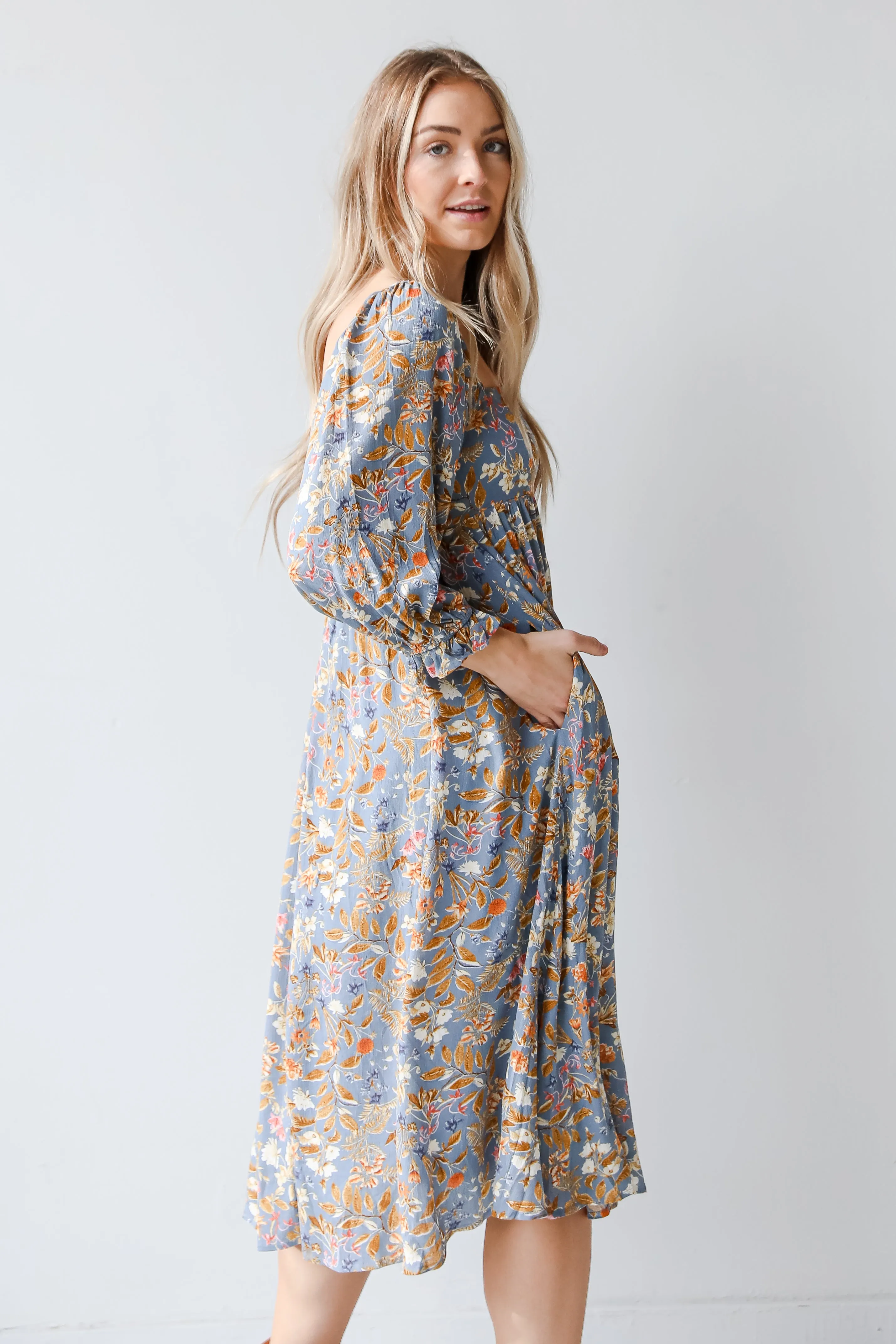FINAL SALE - Spectacular Feelings Floral Midi Dress