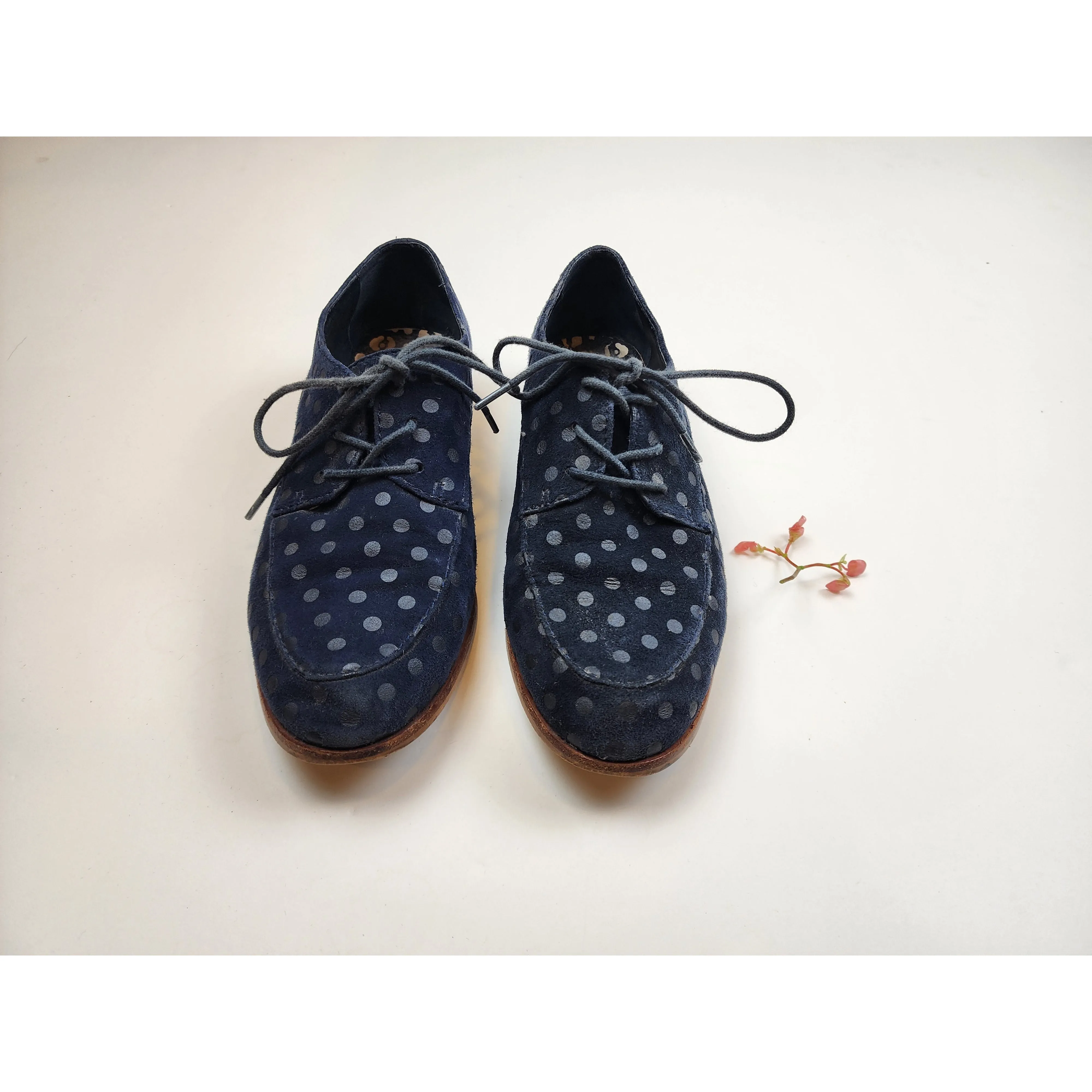 Gorman black suede leather lace up shoes with black polka dots size 37