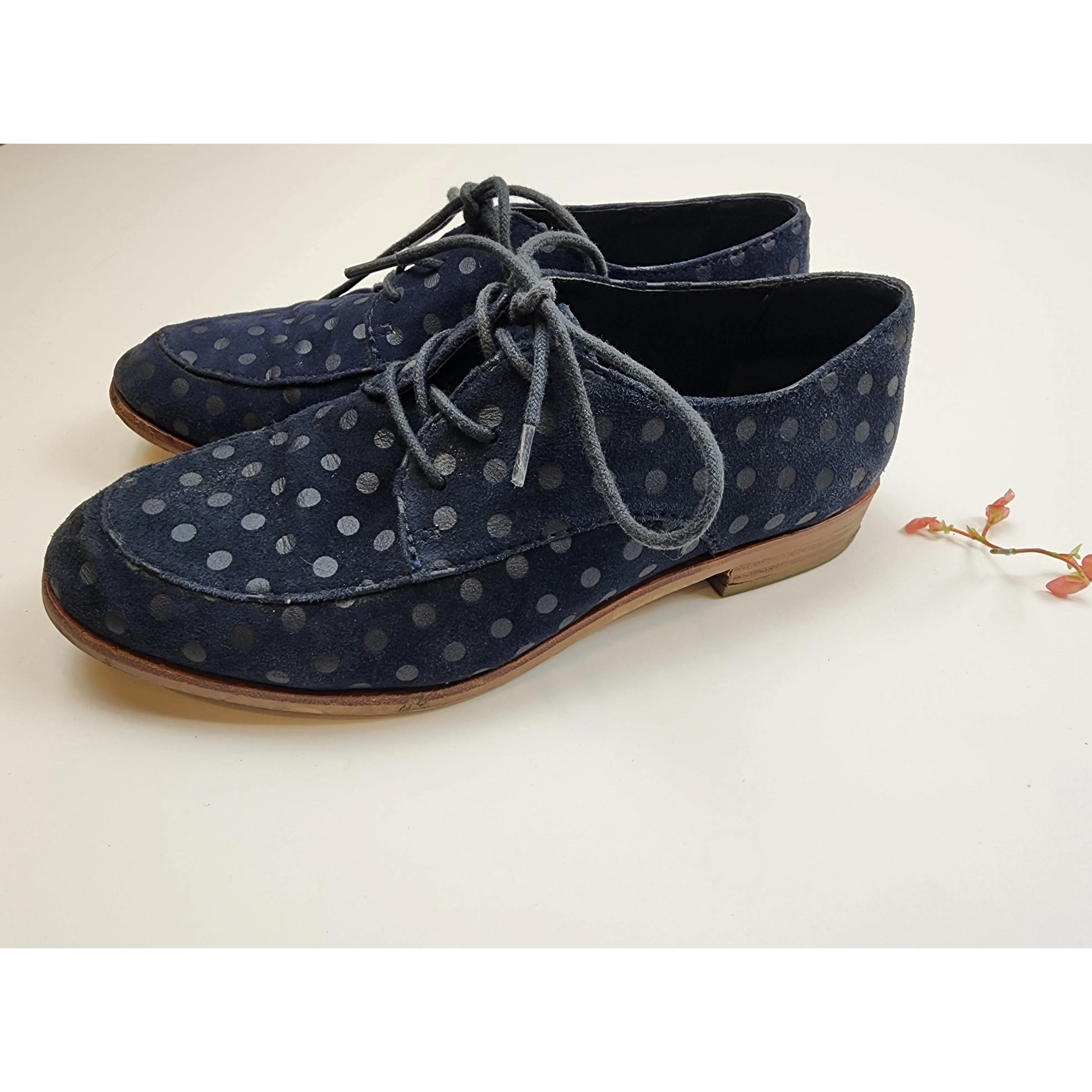 Gorman black suede leather lace up shoes with black polka dots size 37