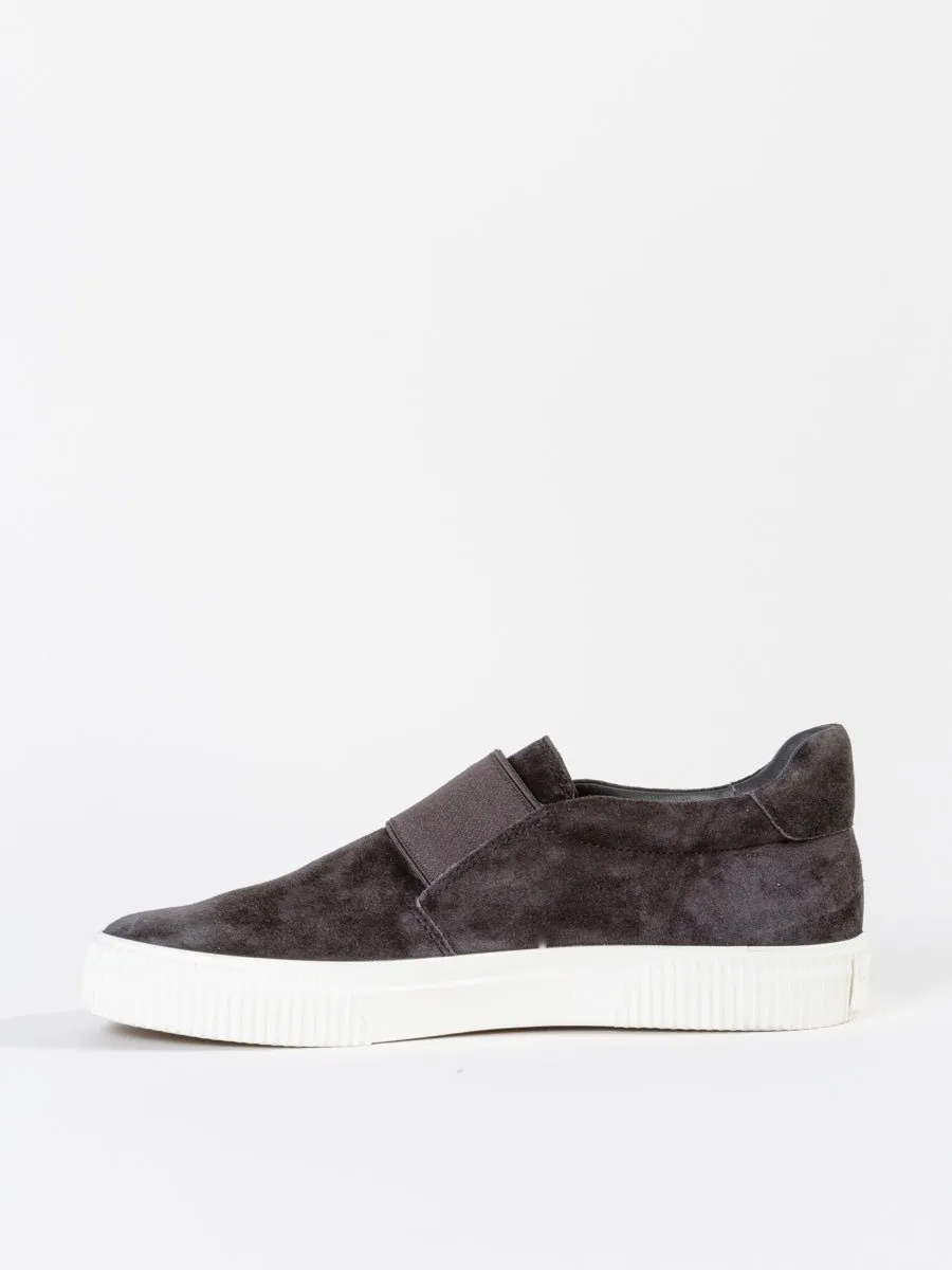 kirkland sneaker