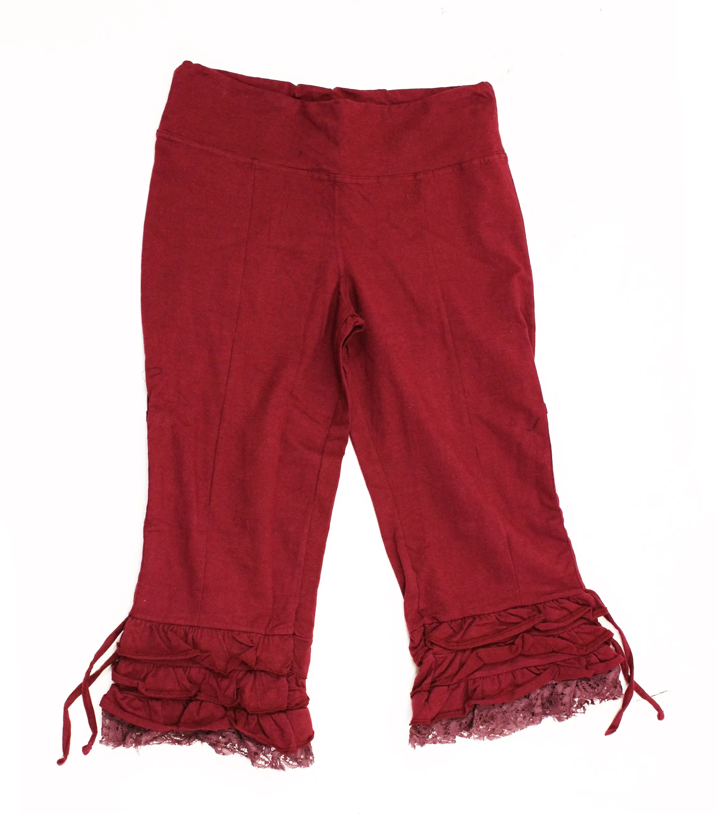 Lace Ruffle Capri