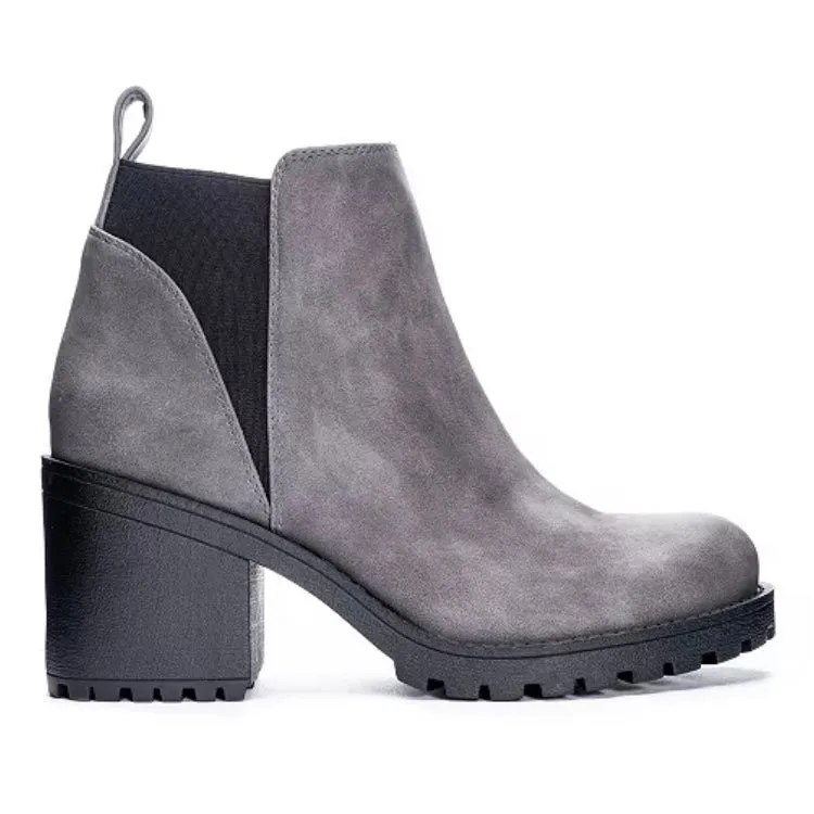 LIDO Women's Booties Block Heel Lug Sole Ankle Boots