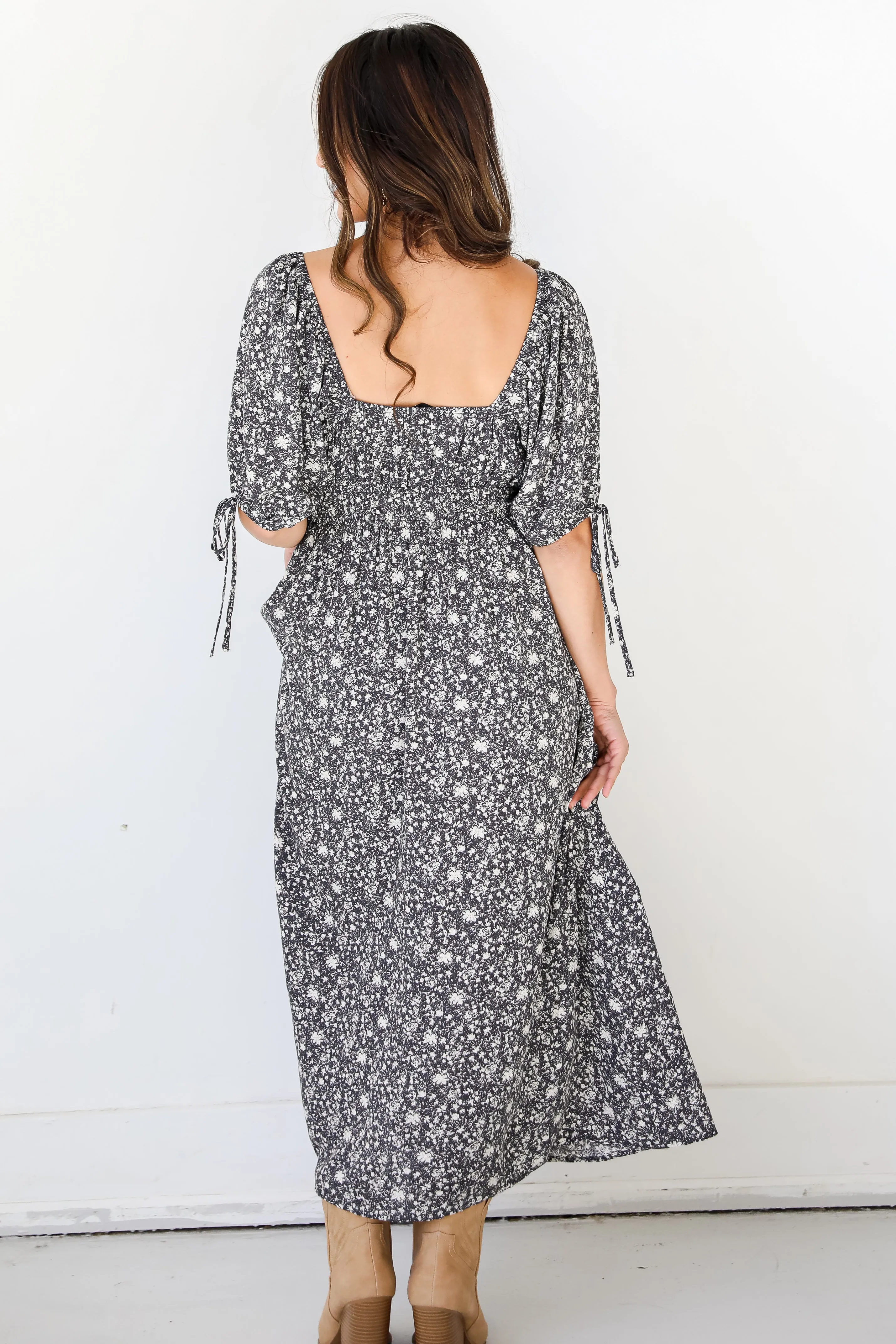 Make It Mesmerizing Floral Midi Dress