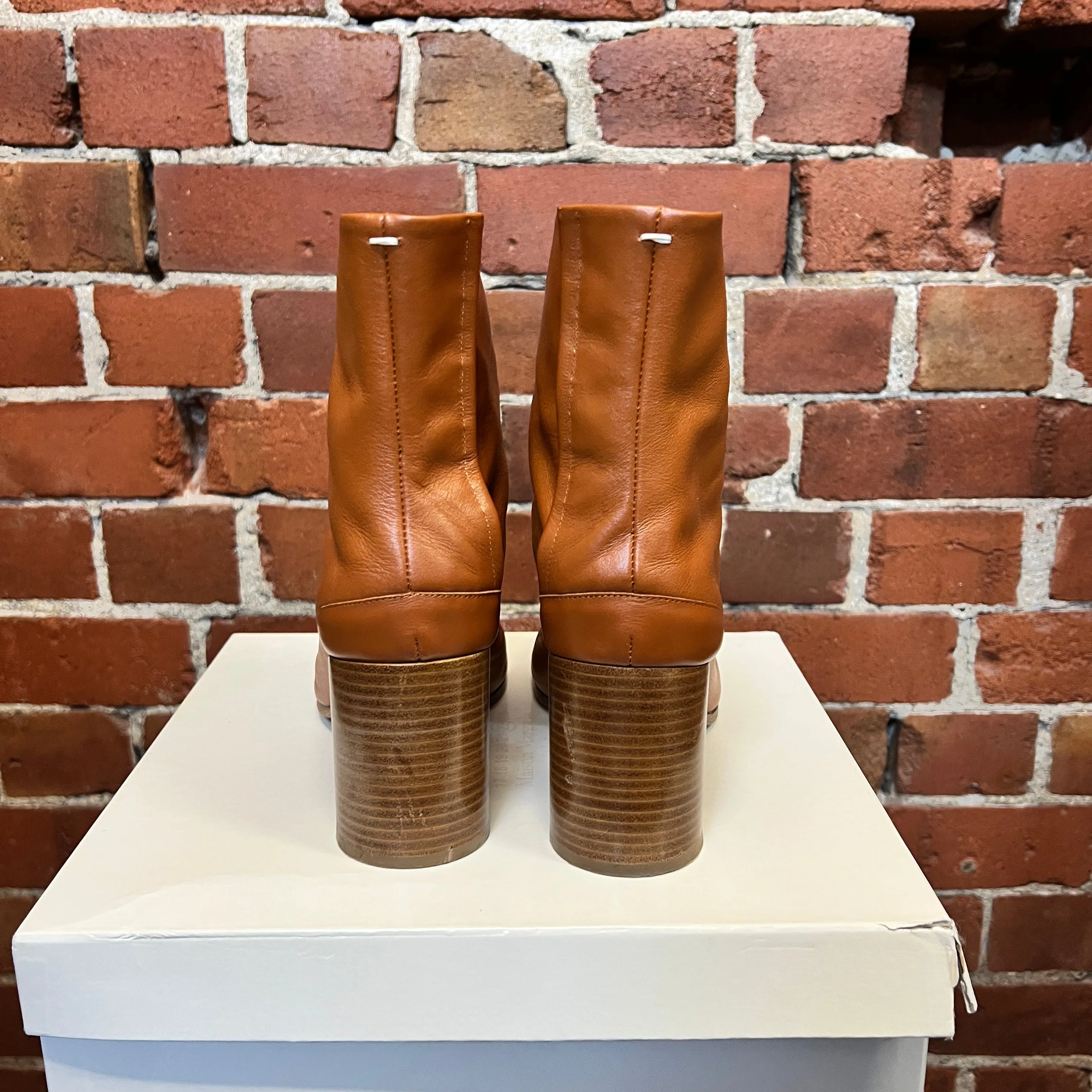 MARTIN MARGIELA Tabi boots 38