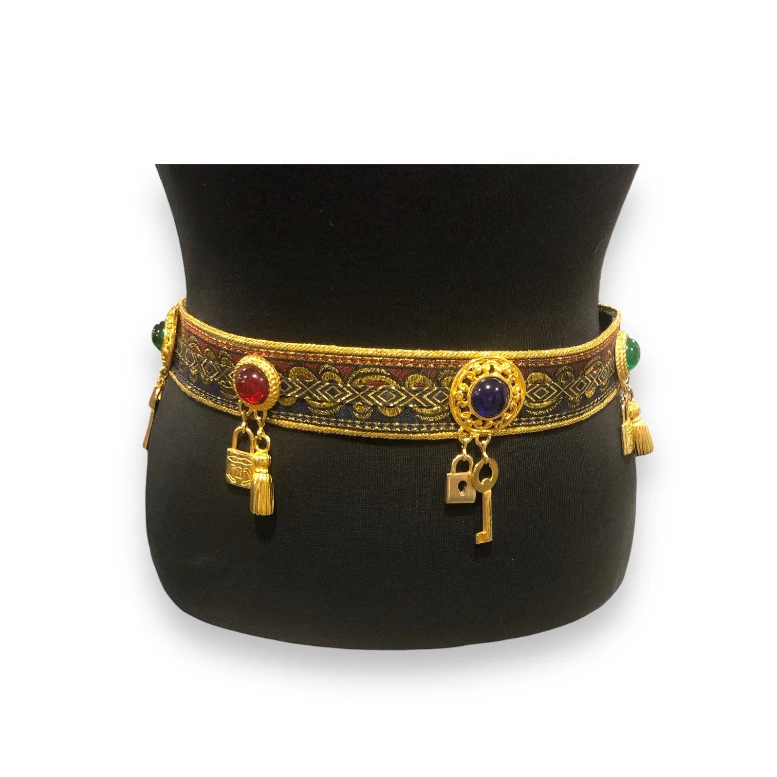 Moroccan Belts, Scarves and Babouche's (Soft Leather Slippers)