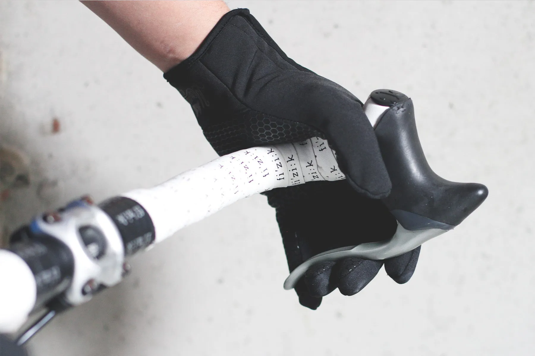 Mountain Made Cold Weather Gloves (Single)
