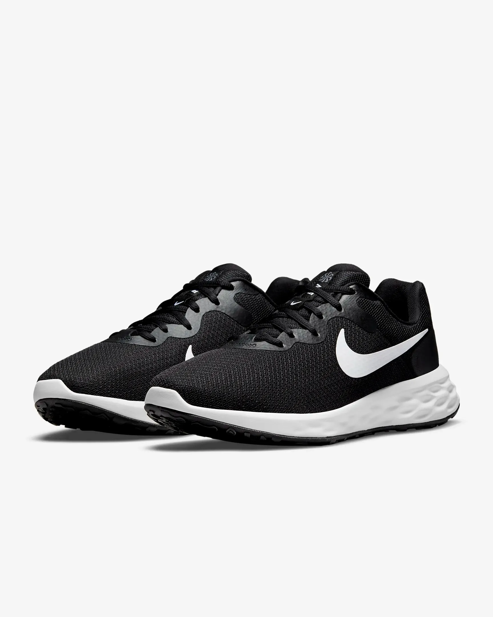 Nike Revolution 5
