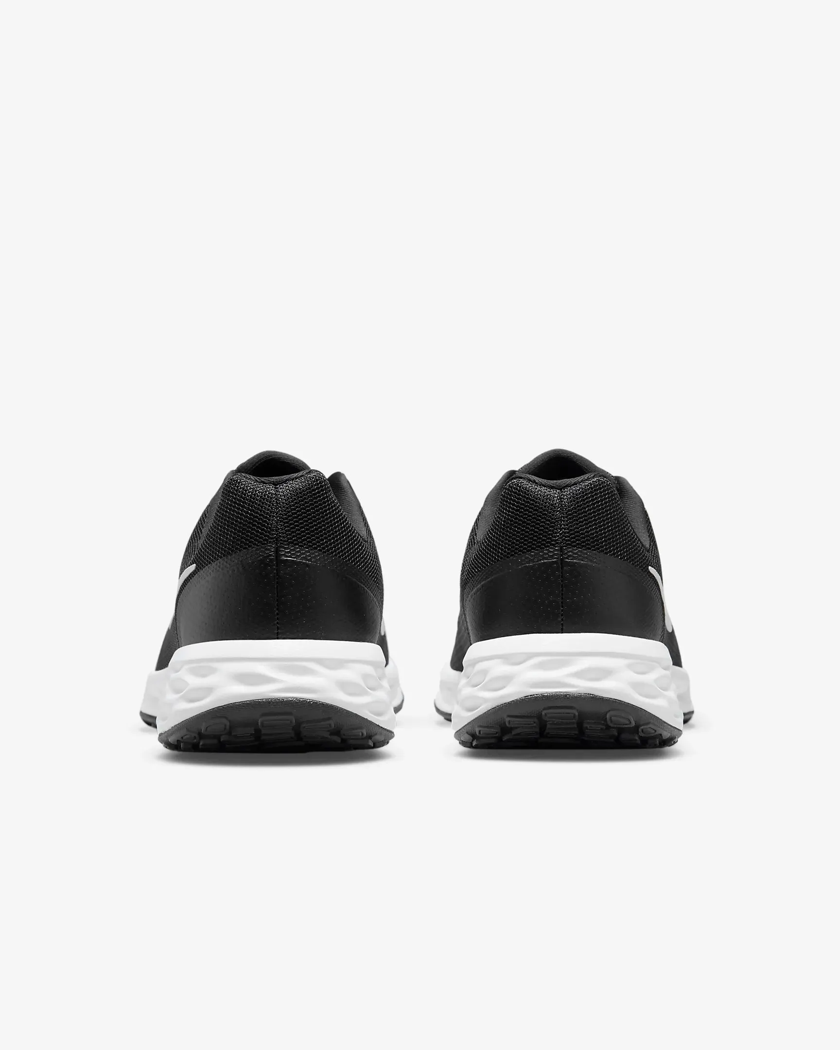 Nike Revolution 5