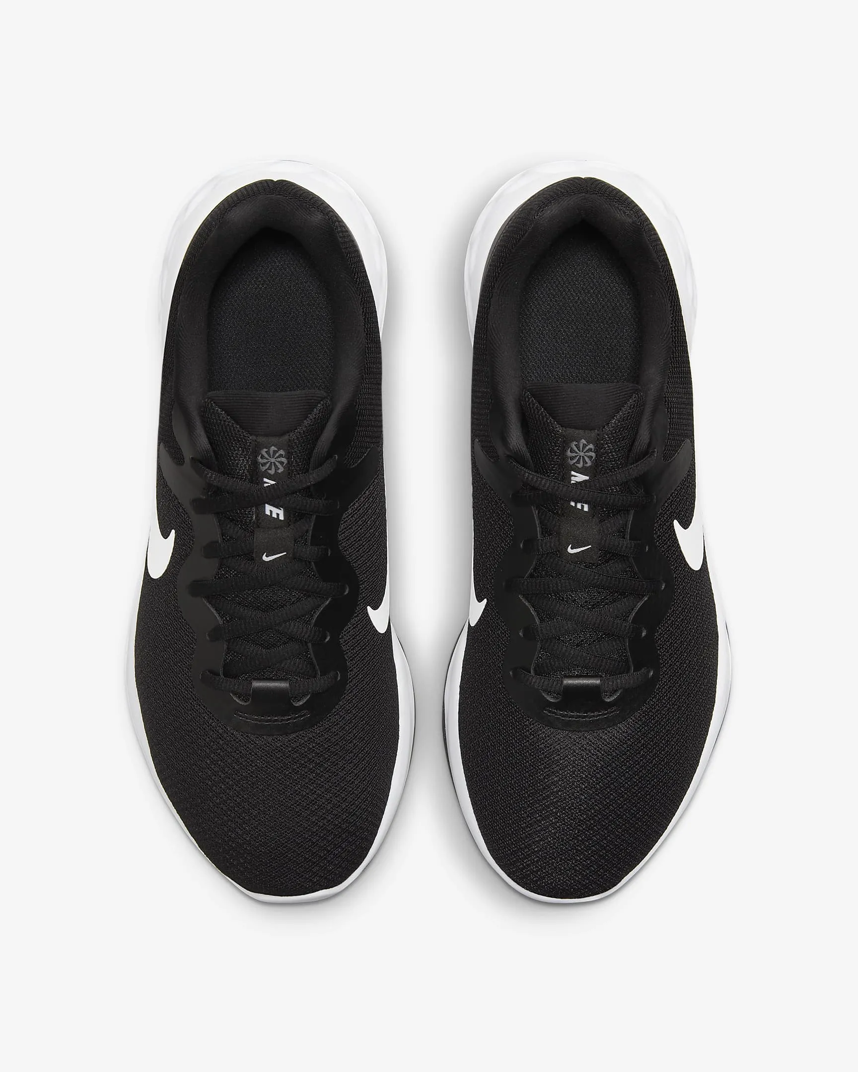 Nike Revolution 5