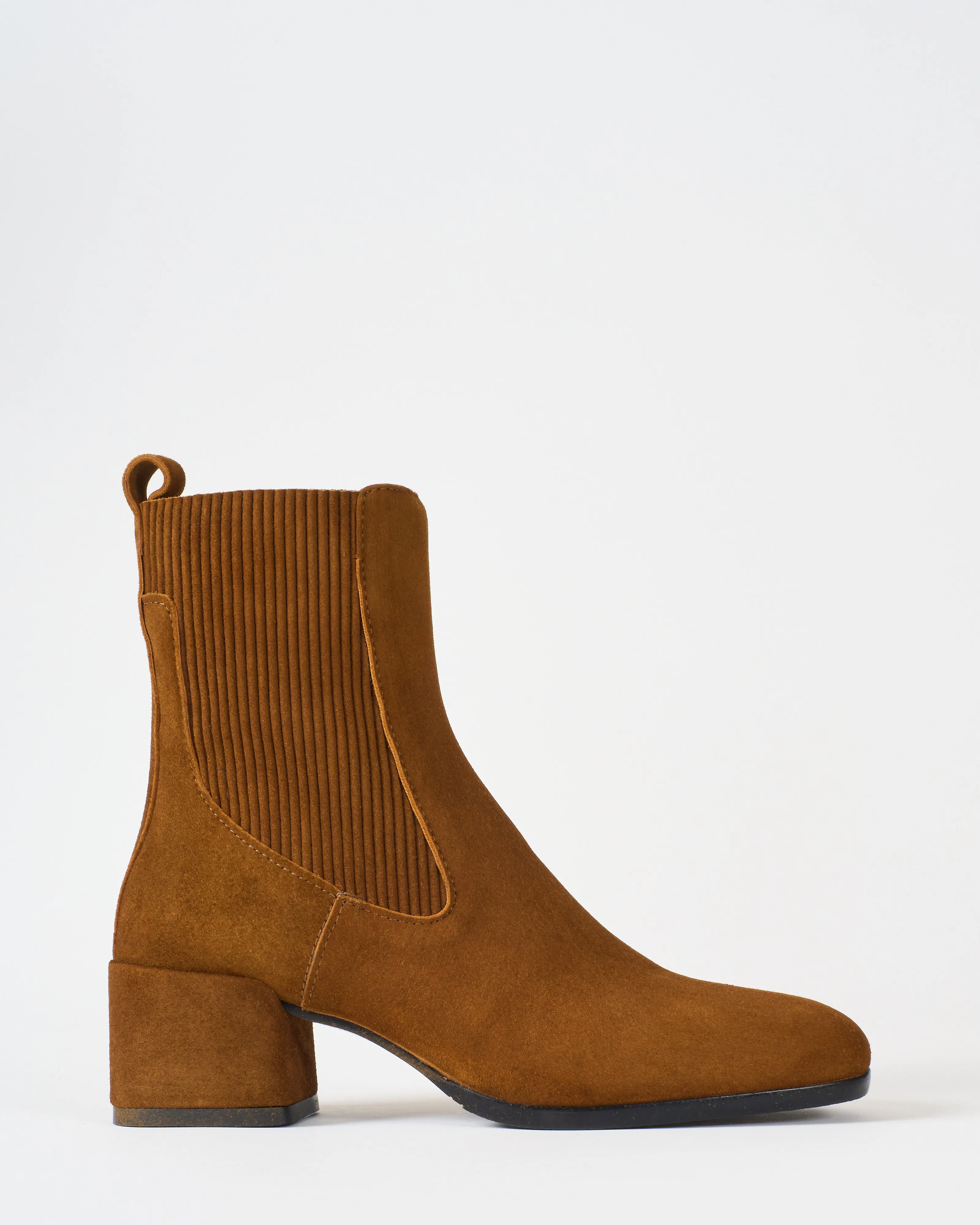 niki elasticcro boot