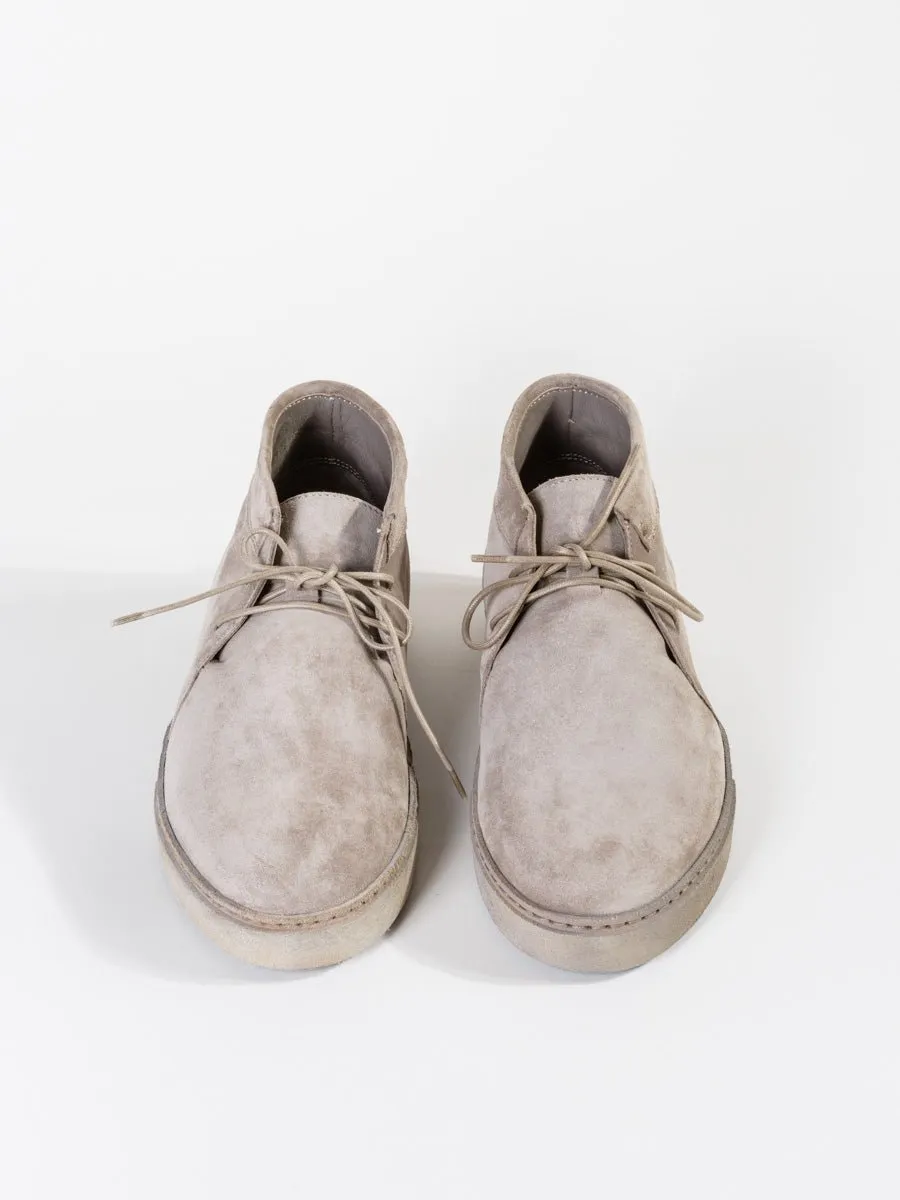 novato chukka boot