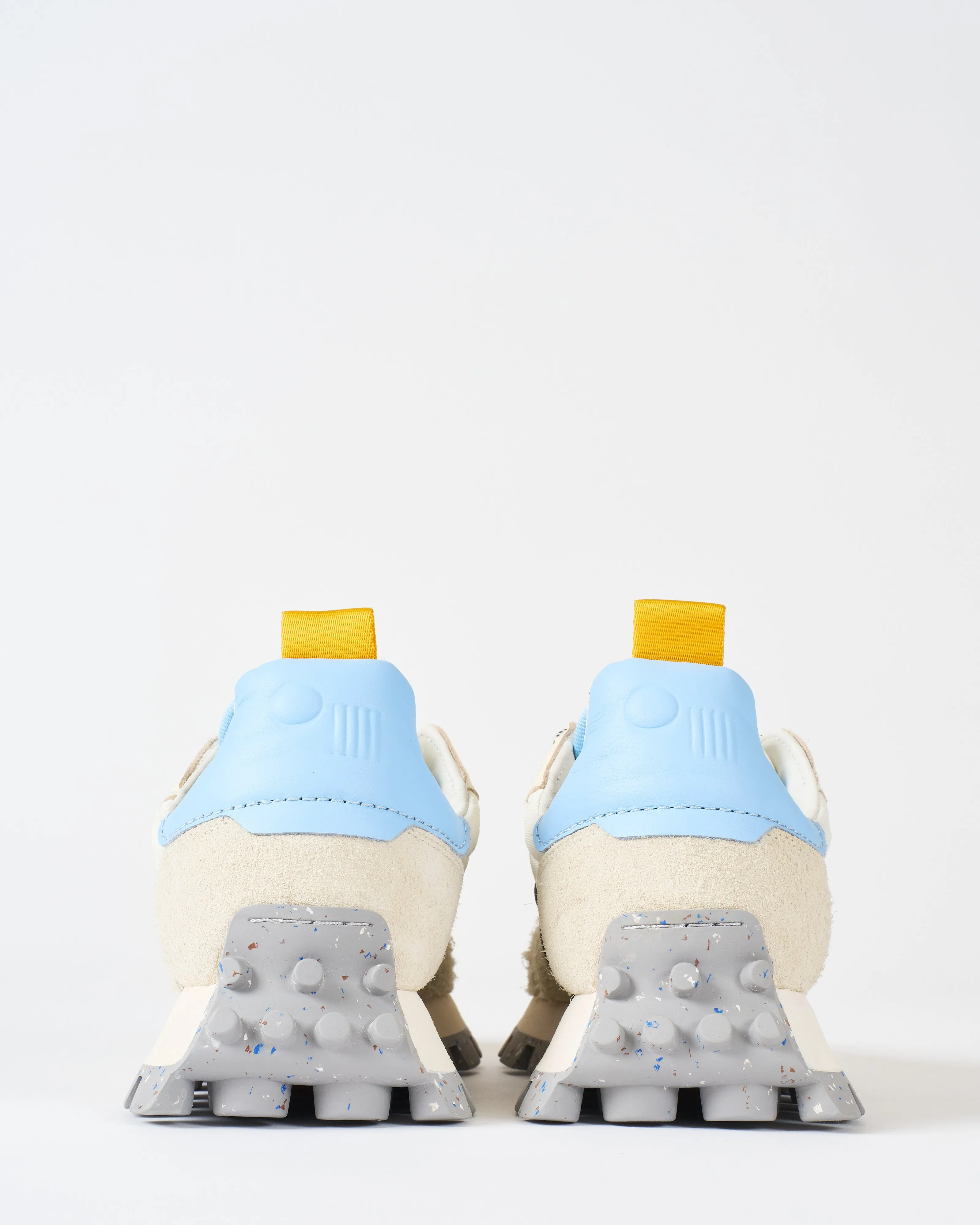 osaka sneaker