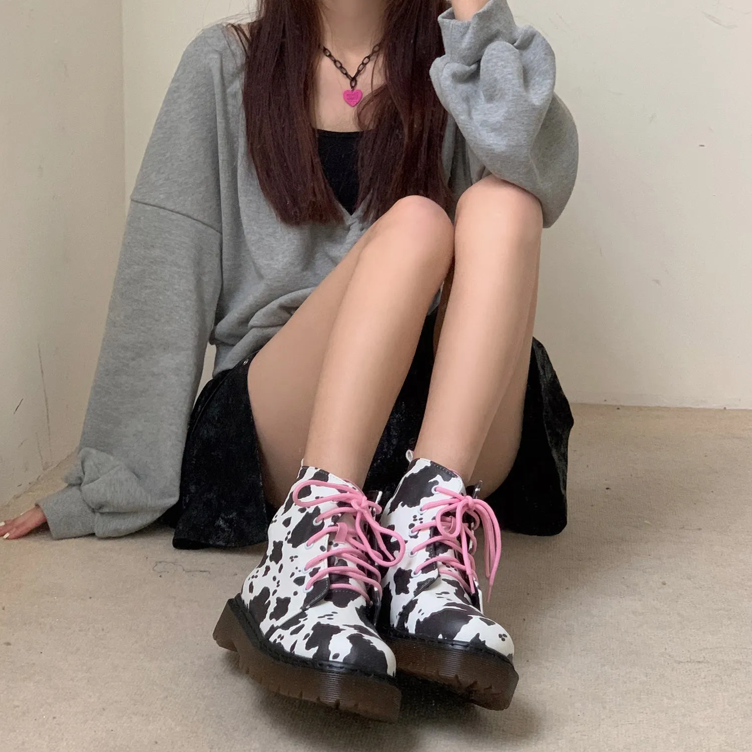 Pink Cow Martin Boots   KF82979