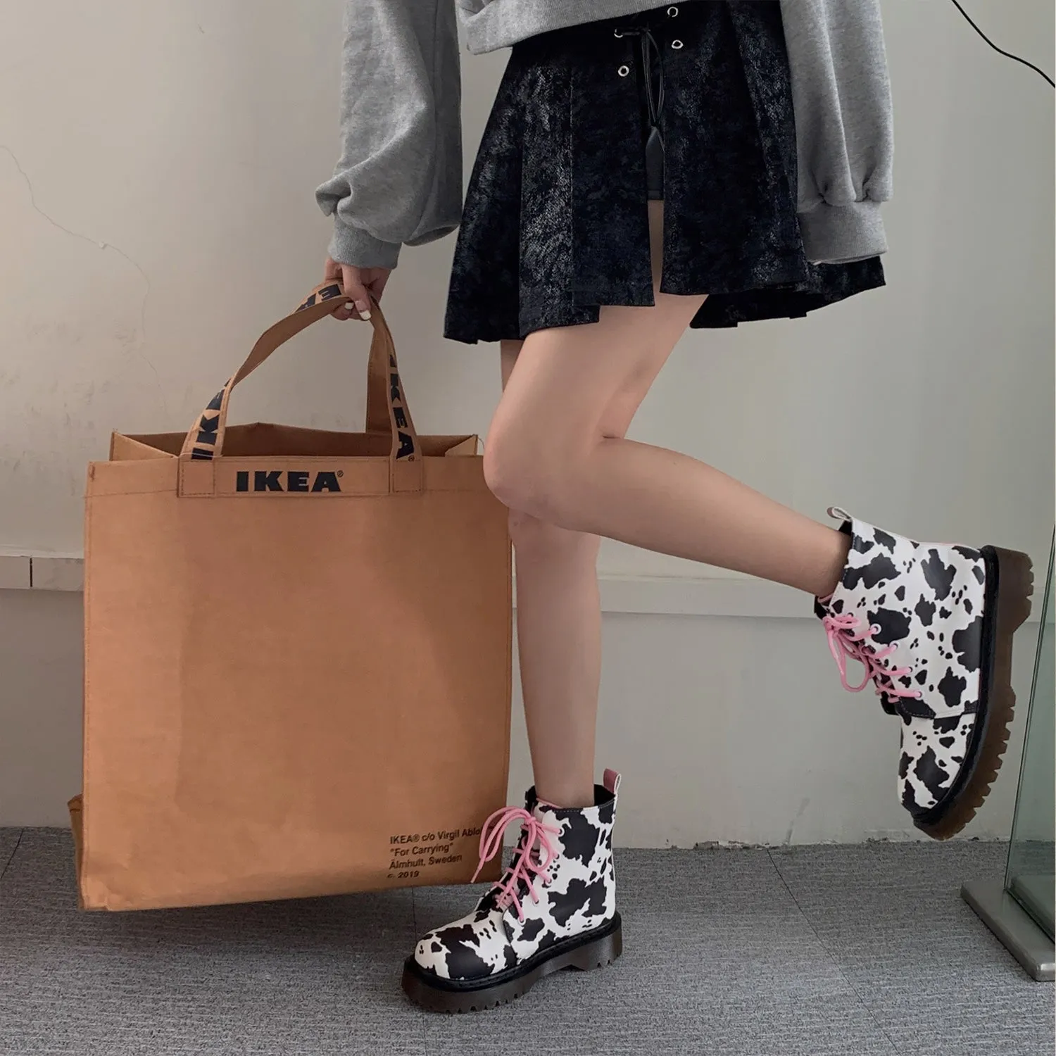 Pink Cow Martin Boots   KF82979