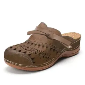 Poetisa® | Elegant And Classic Leather Sandals