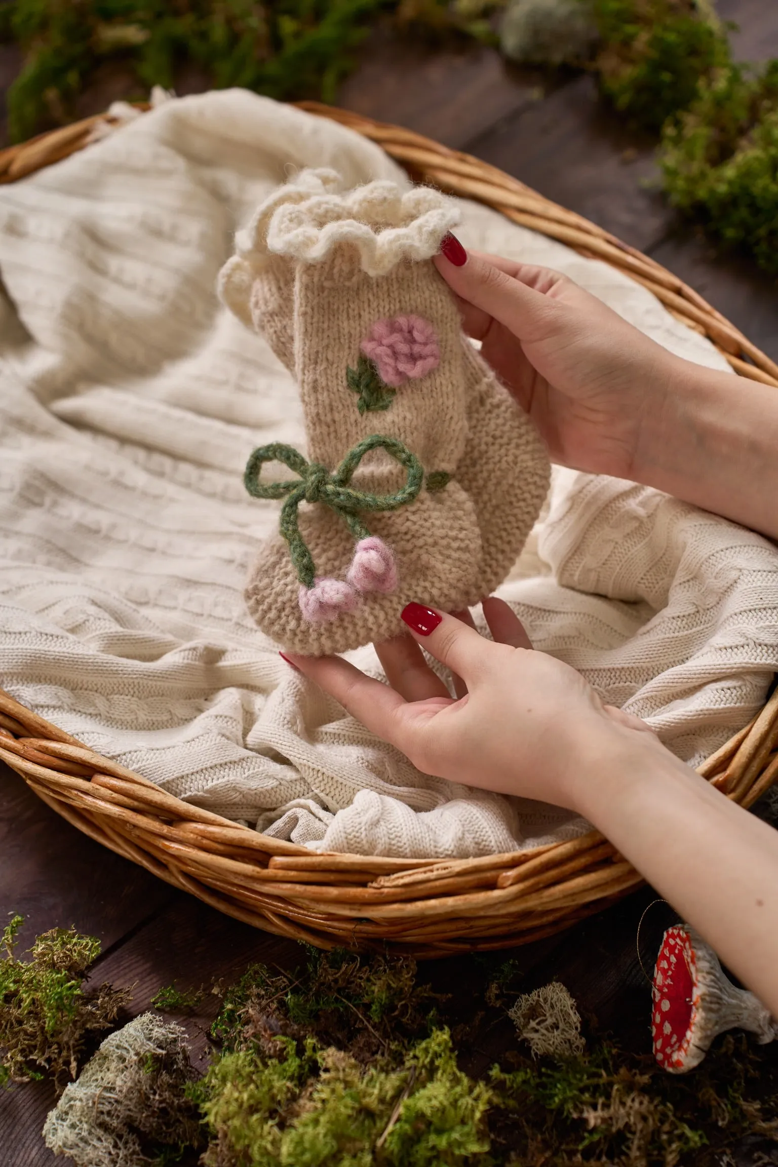 Roses Booties | Wheat