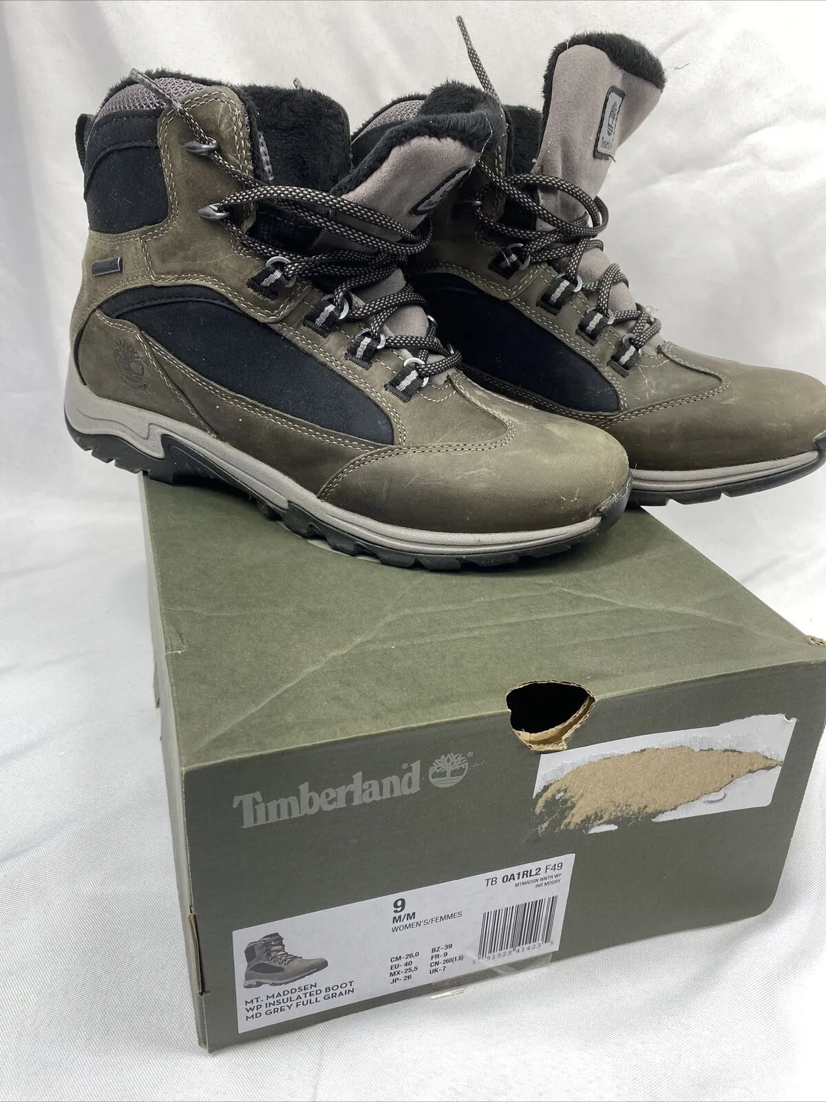 Timberland 9 WOMEN'S MT. MADDSEN WATERPROOF WINTER HIKING BOOT GREY