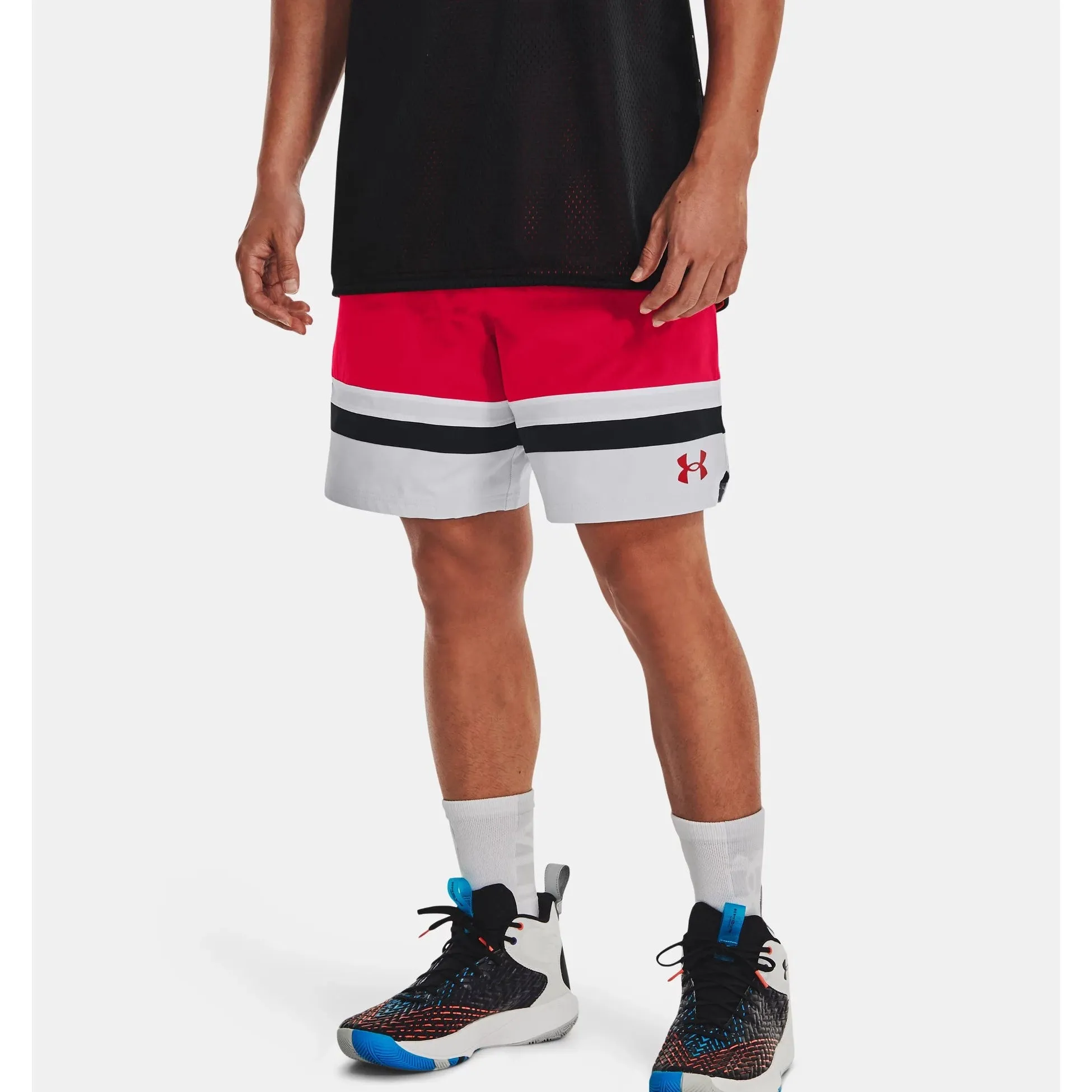 UA Baseline Woven Short II