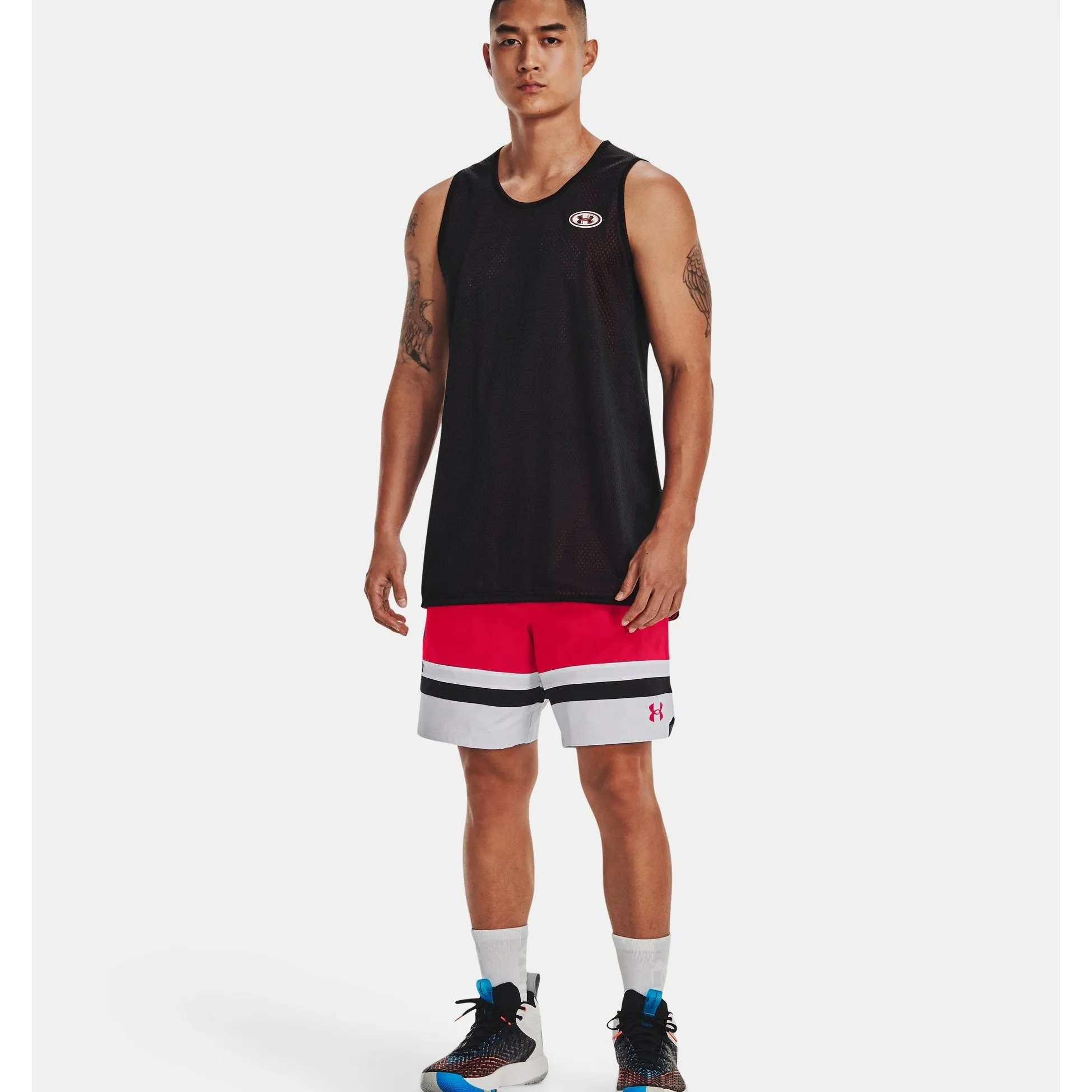 UA Baseline Woven Short II
