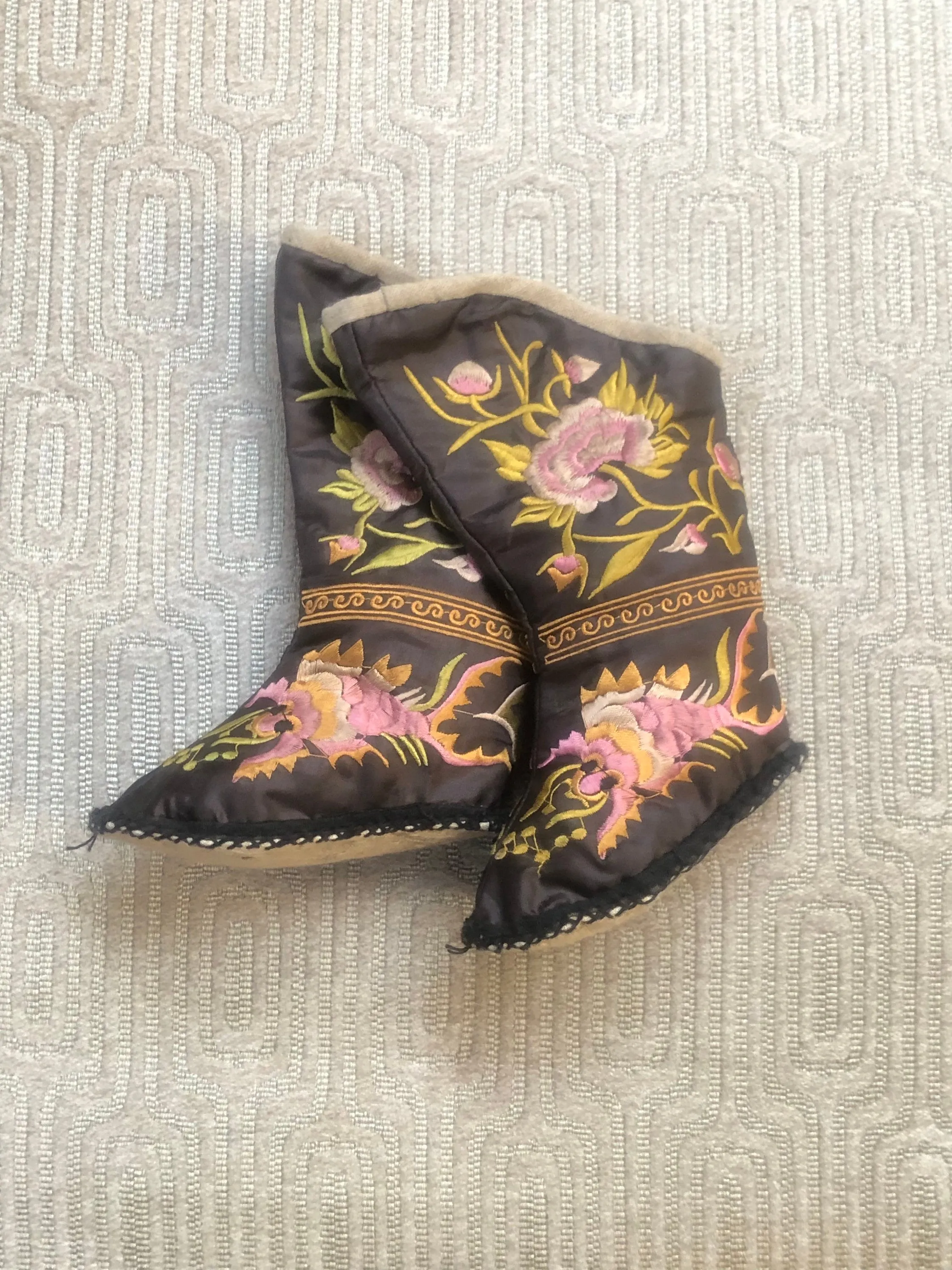 Vintage Chinese Embroidered Toddler Booties