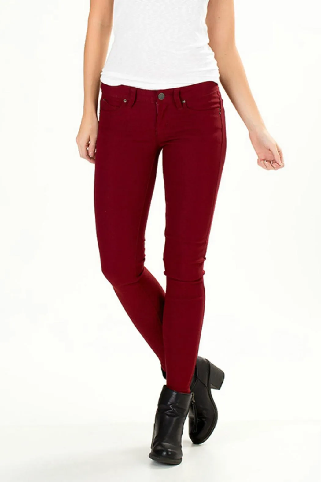 YMI WannaBettaButt | Missy Hyper Twill Skinny Jester Red